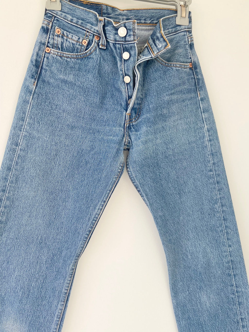 Vintage Levi’s 501  w24” L30”