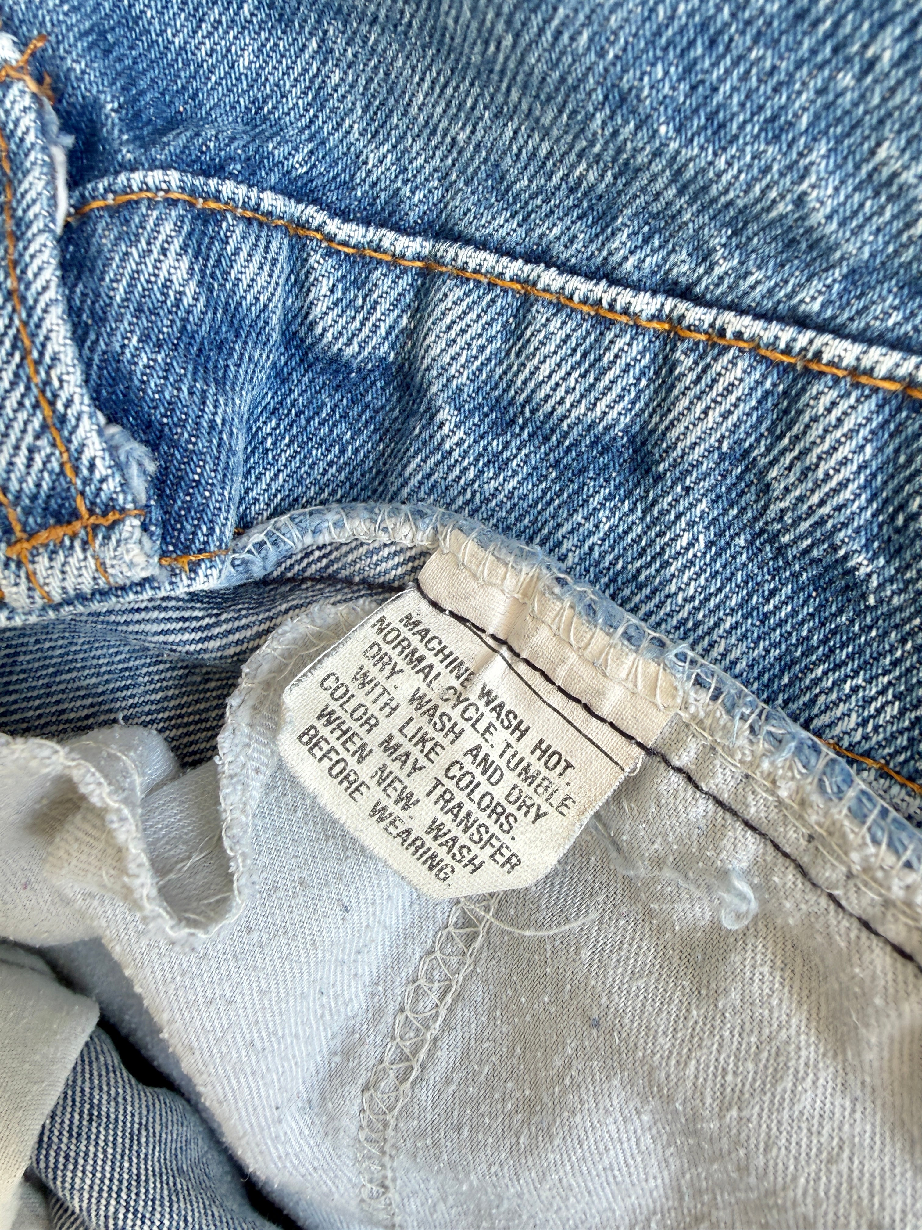 W30 L29 vintage Levis 517 30/31” measured waist medium blue faded  80s 517s shorts