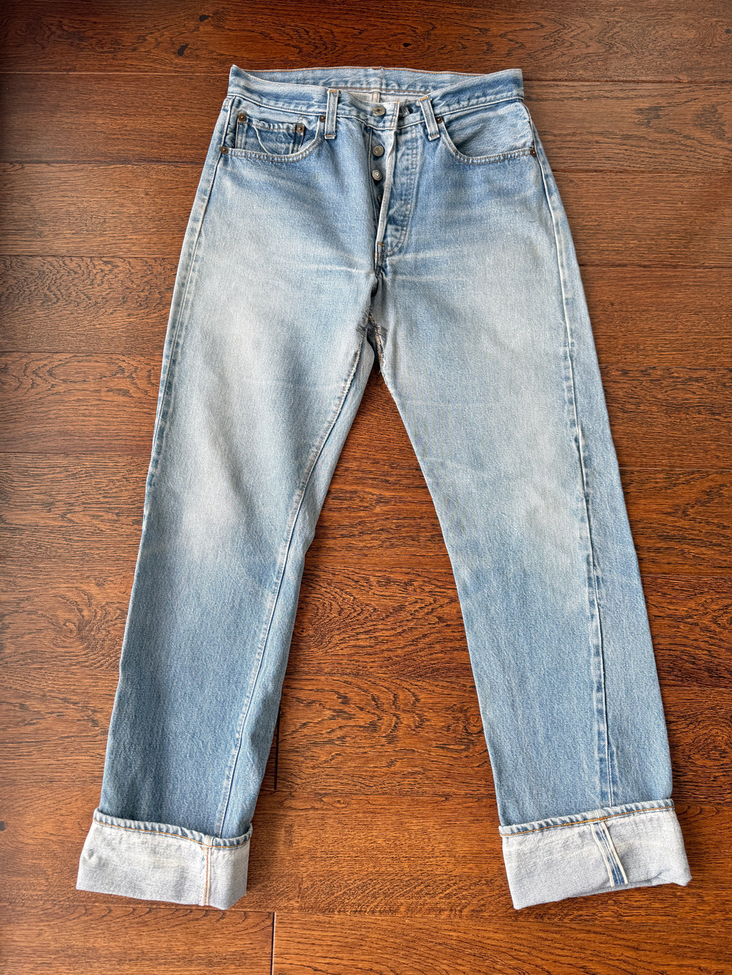 Selvedge W30 L33 vintage Levis 501 29/30” measured light faded blue denim 80’s 501s USA selvedge denim