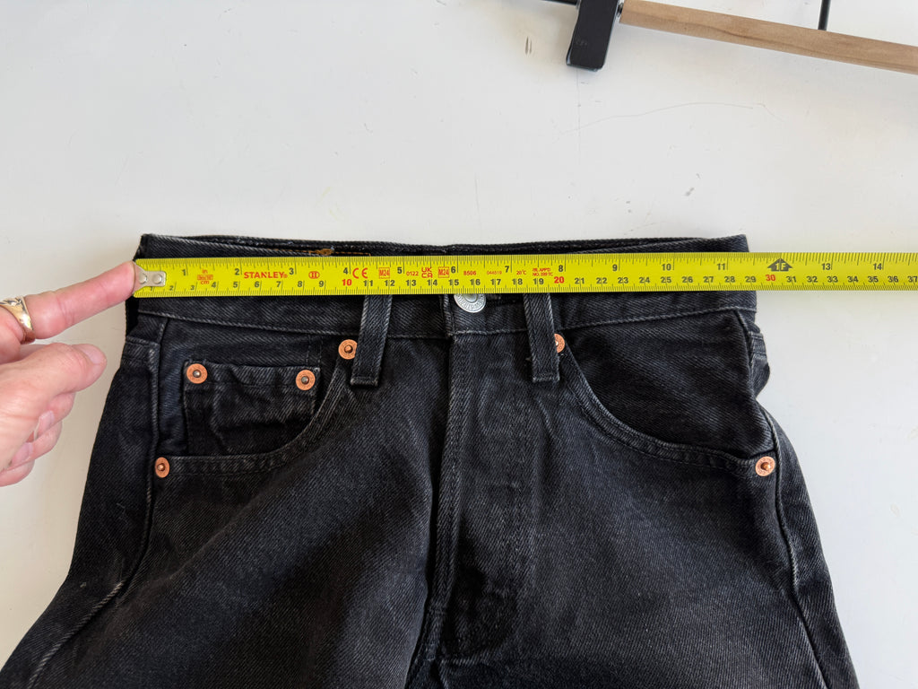 W22 L27 vintage Levis 501s 21/22” measured black fade 501s 90s