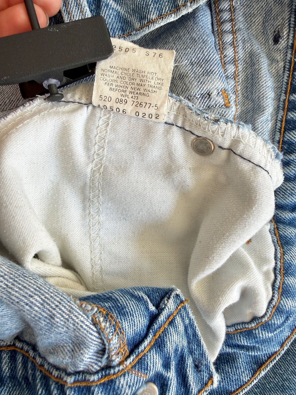 W36 L31 vintage Levis 505 medium blue 35/37” measured waist 501s 90s USA