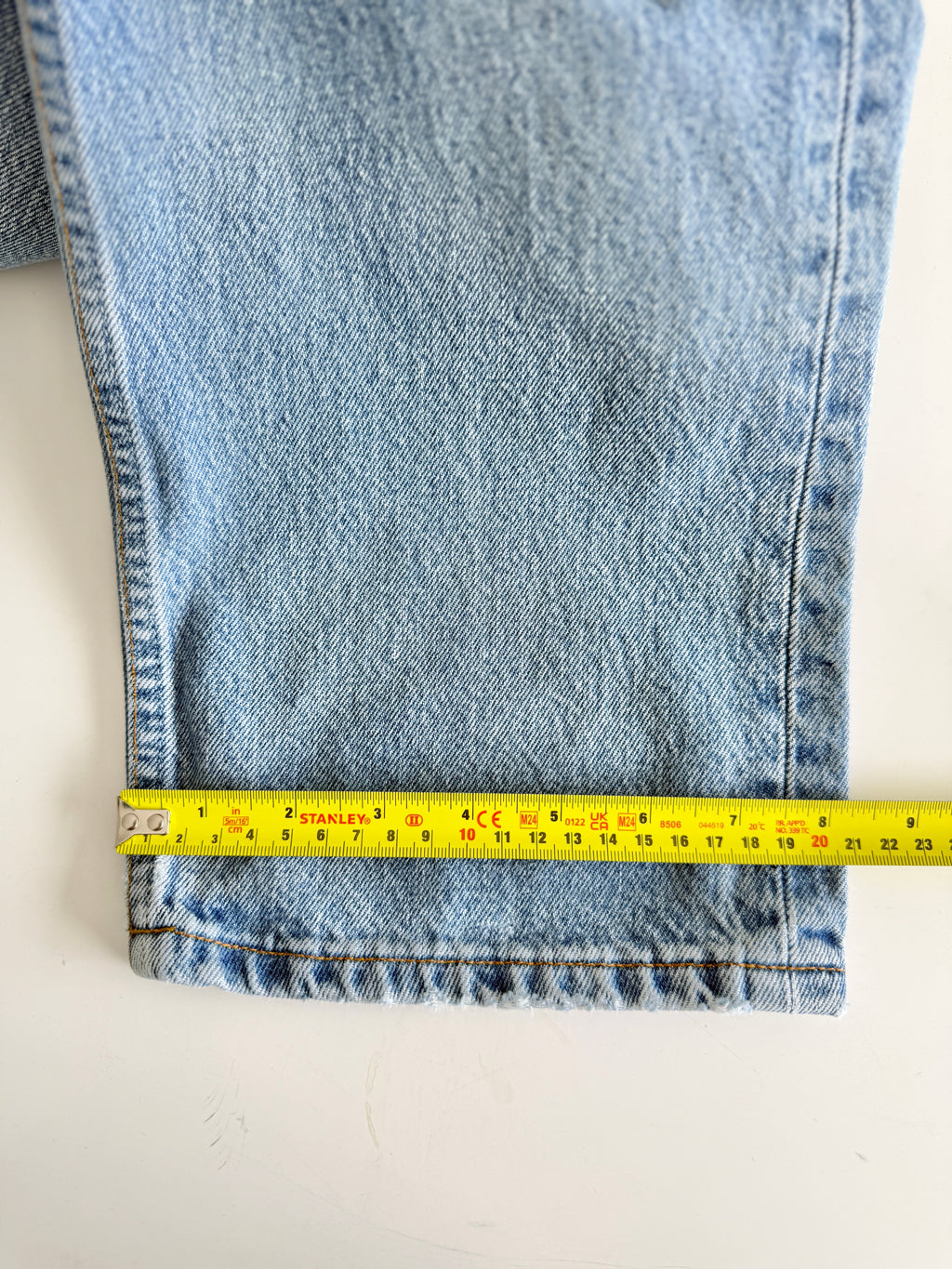 W31 L30 vintage Levis 501 30/31” measured light blue denim faded blue y2k levi’s 501s