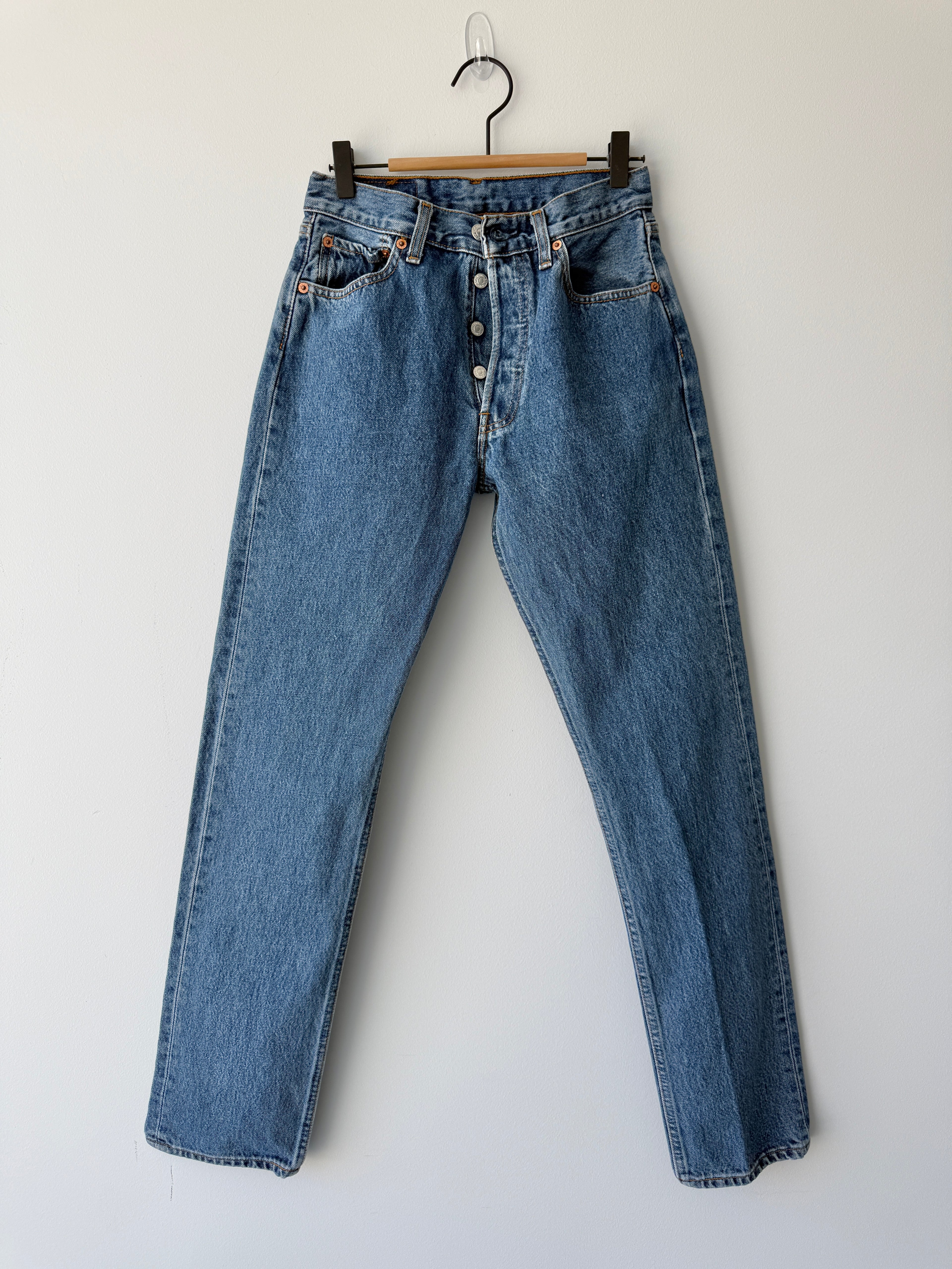 W26 L32 vintage Levis 501 25/26” measured waist dark blue 501s 90s -nl
