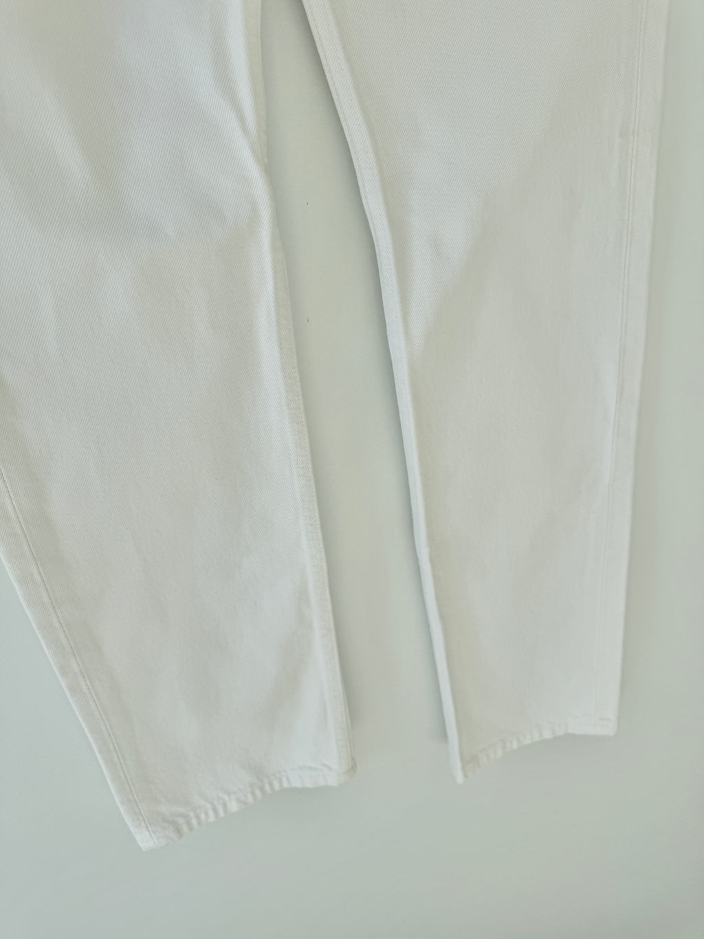 W27 L31 vintage Levis 501 26/27” measured waist white 501s 90s USA denim