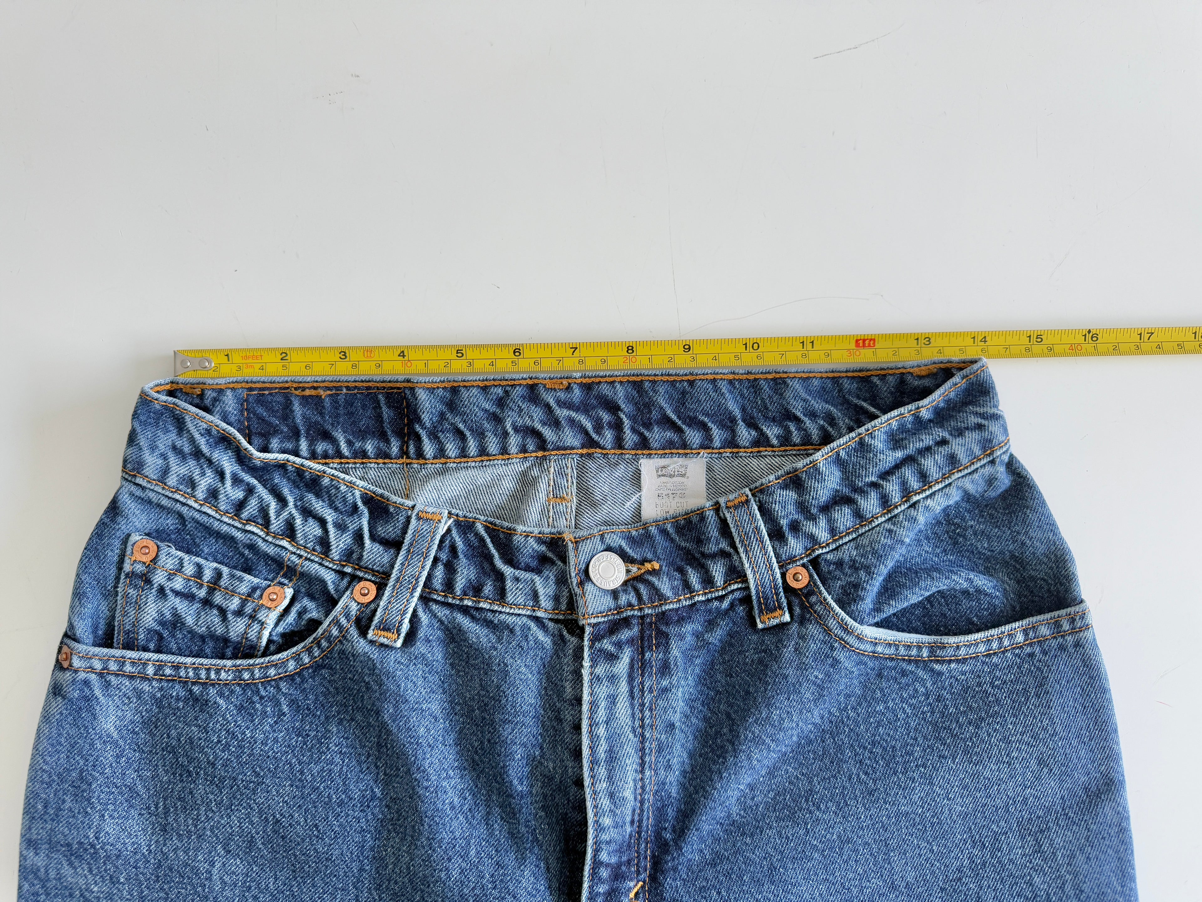 W28 L25 vintage Levis 517 28” measured dark blue 90s Levi’s 517s