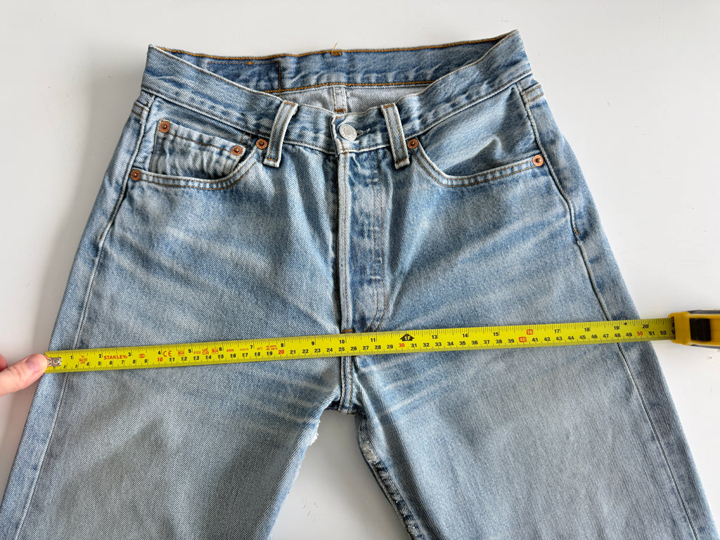 Soft W26 L29 vintage Levis 501 25/26” measured unique faded blue denim Y2K  Levi’s 501s