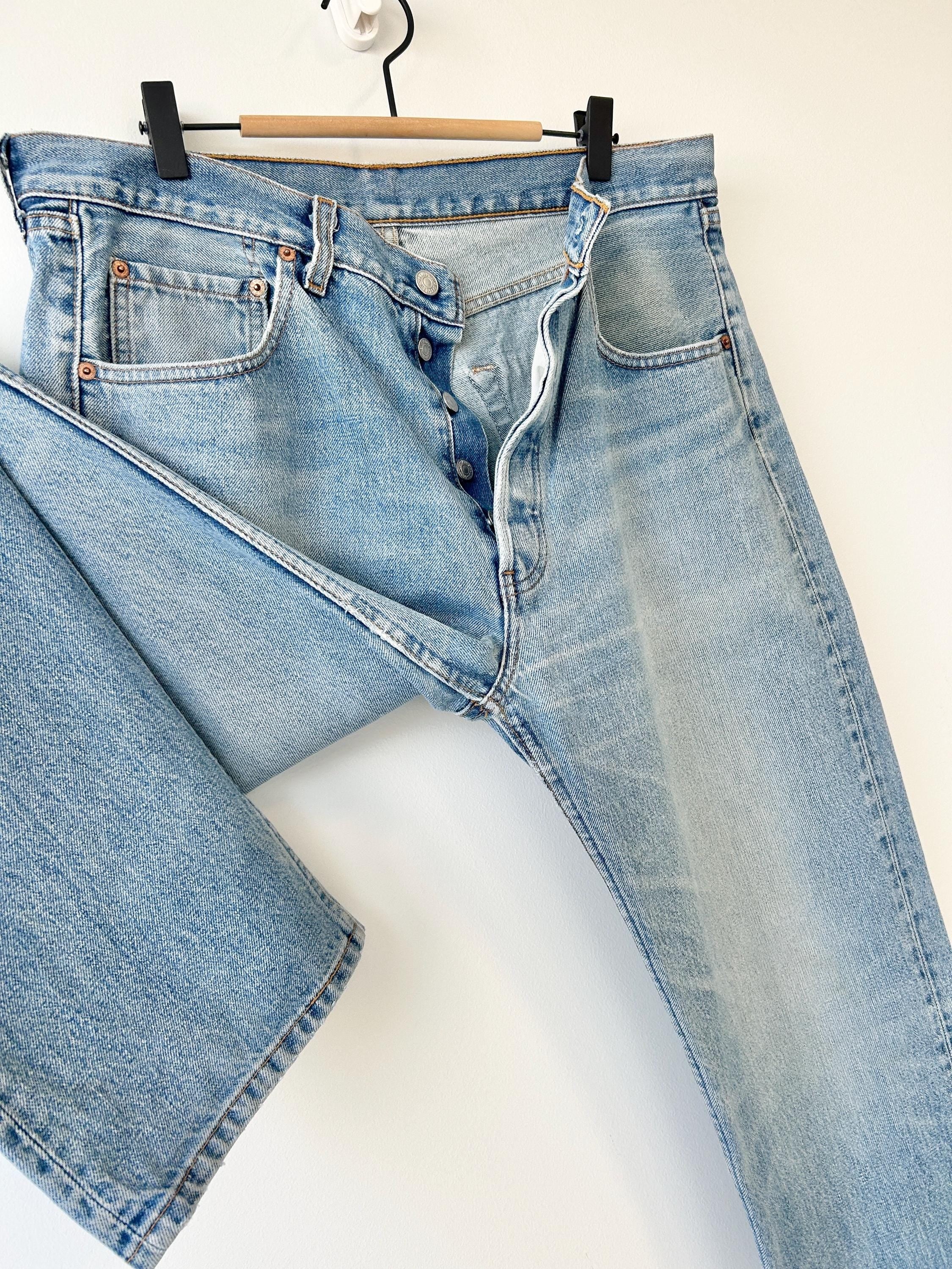 w35 L33 Levis 501 vintage medium faded blue straight leg made in USA 501 vintage 501  w33-35