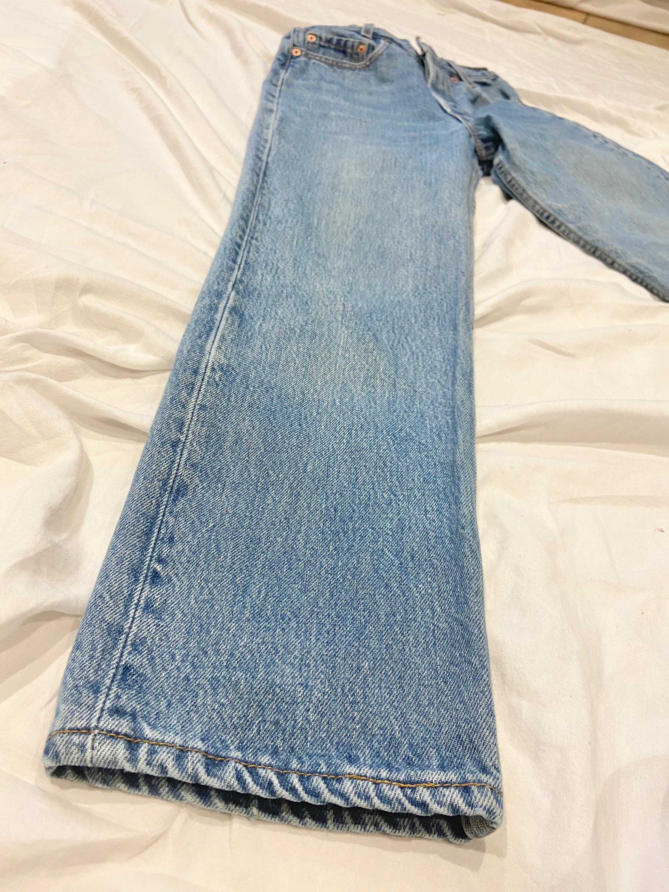 Vintage Levi’s 501 w25 L27 student fit made in USA