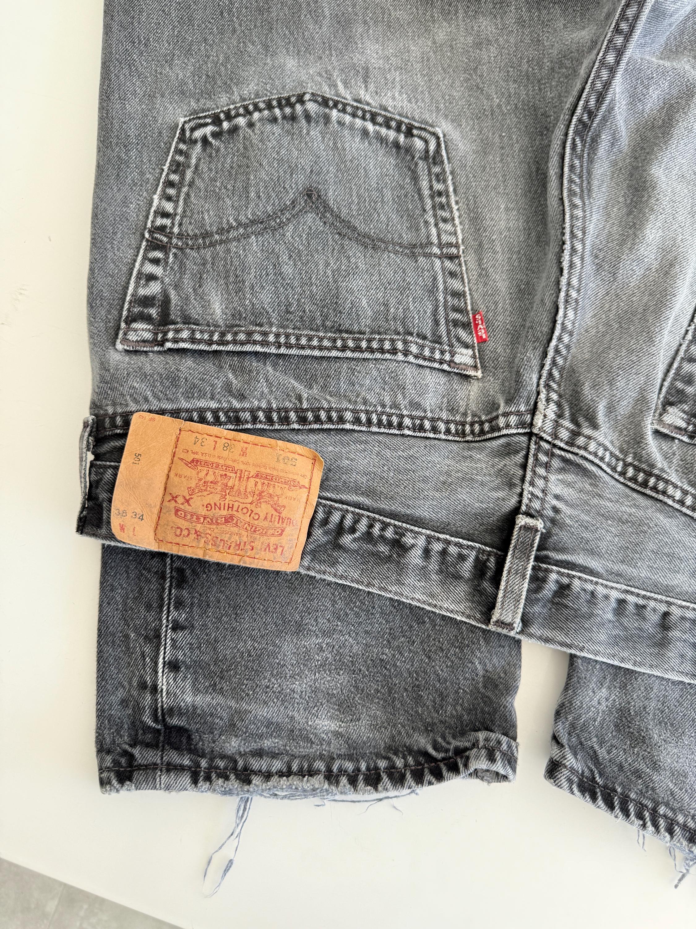 W37 L33 Levis 501 vintage 36-37” measured waist light faded black made in USA 90s