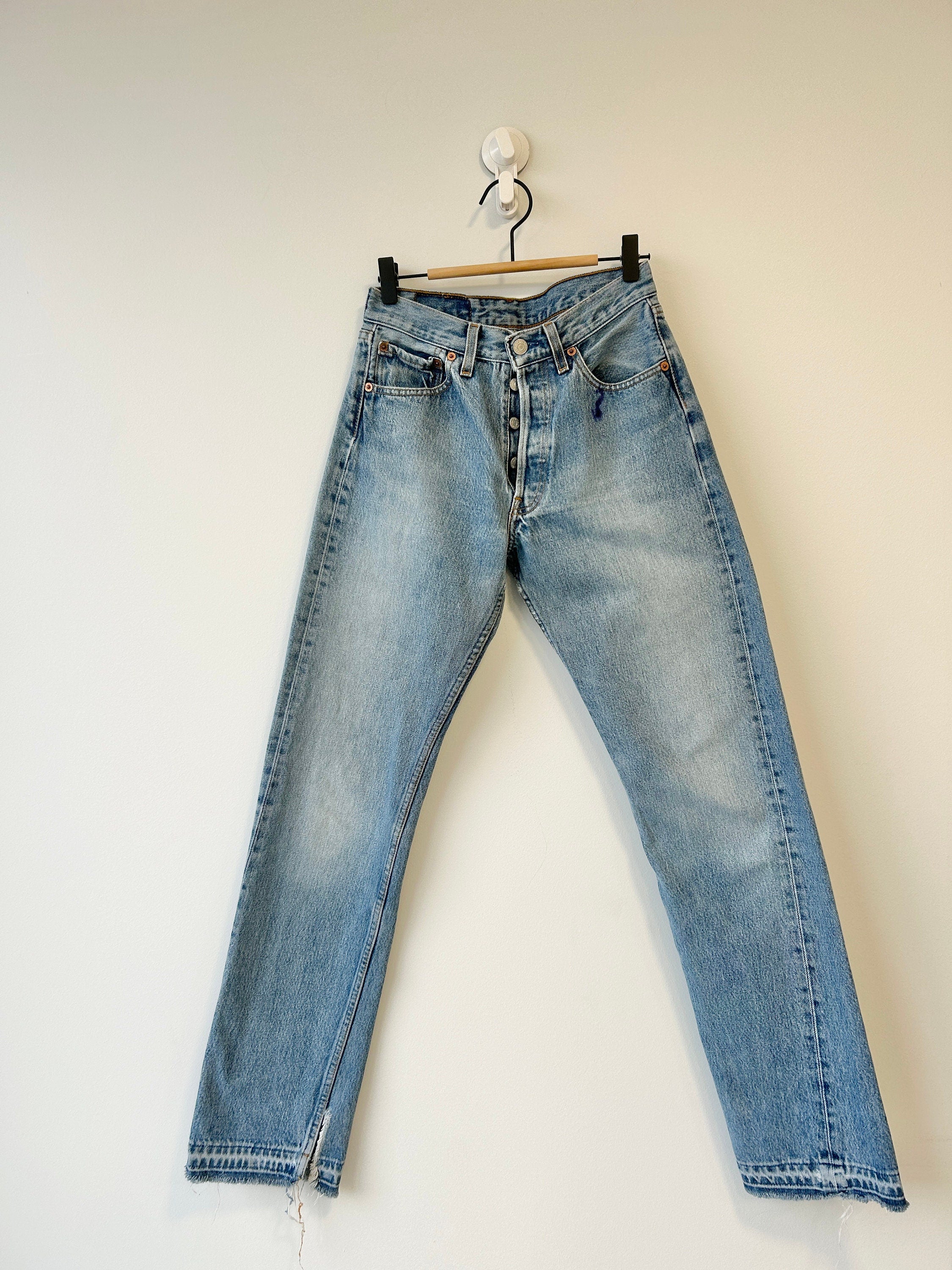 Levis 501 vintage W26 L31 Levi’s 501 faded blue denim straight leg 90s 501 vintage blue 501 vintage Levi’s