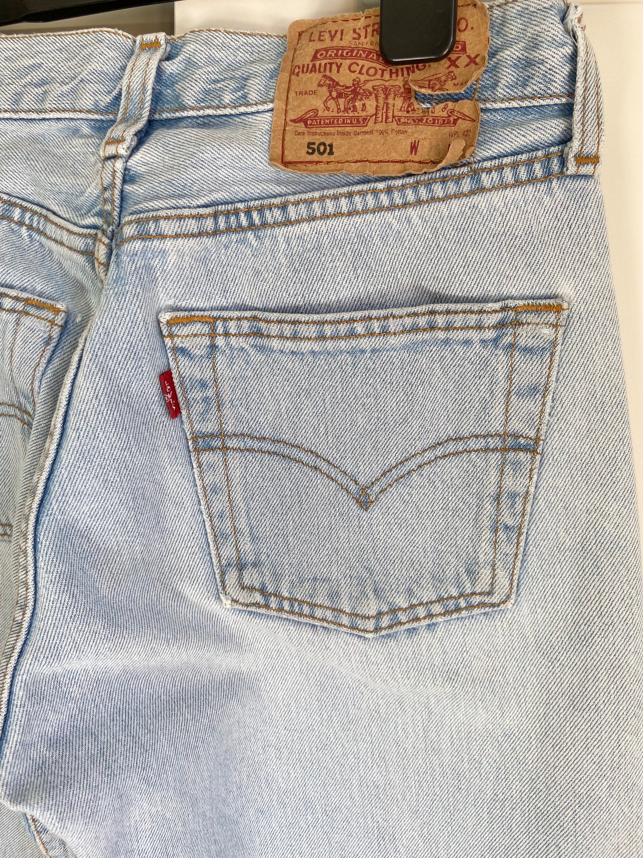Vintage levis 501 26” made in Spain