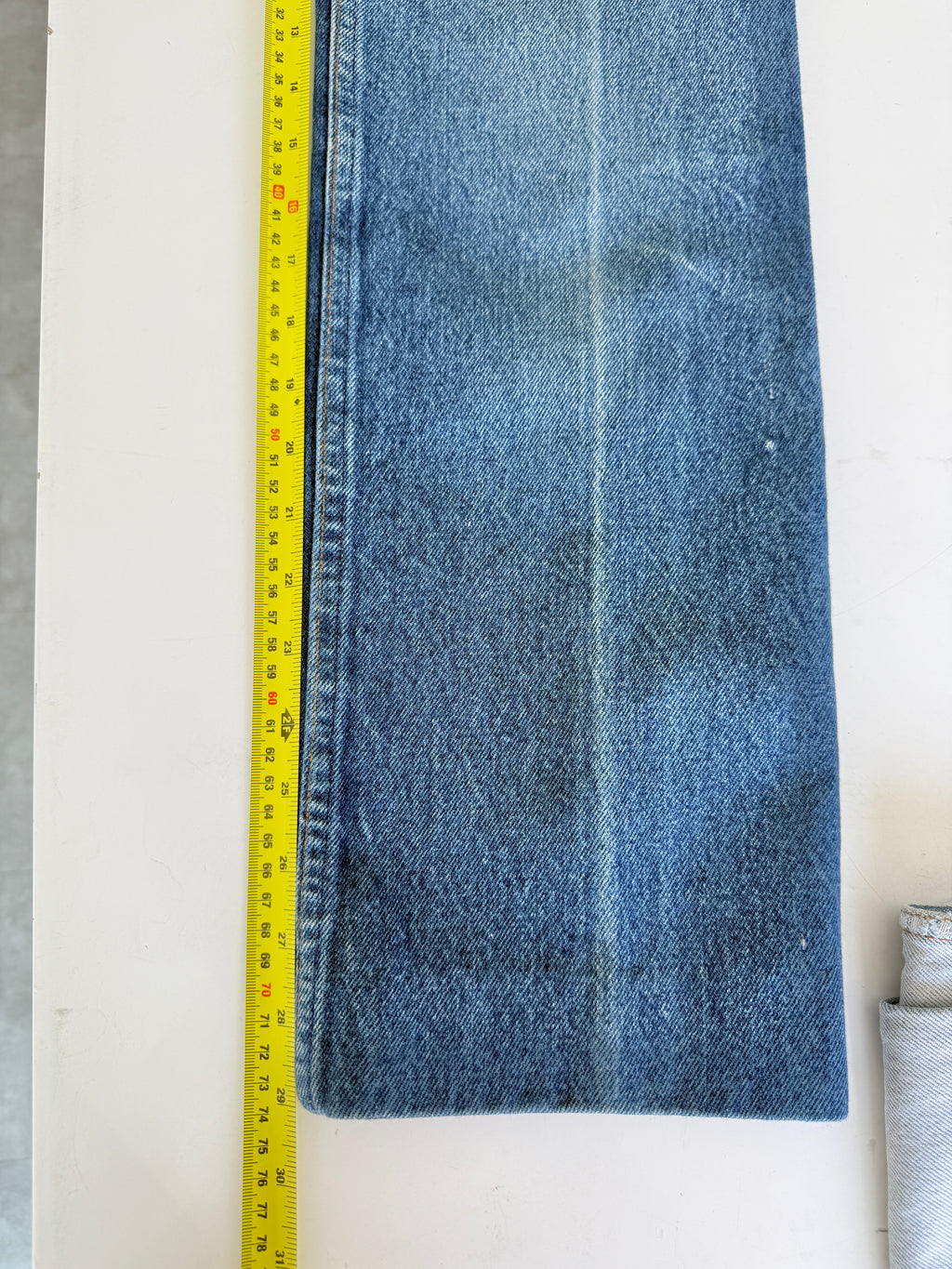 W25 L32 vintage Levis 630 02 17 dark blue fold lines  24/25” measured waist 630s USA 80s slim hips