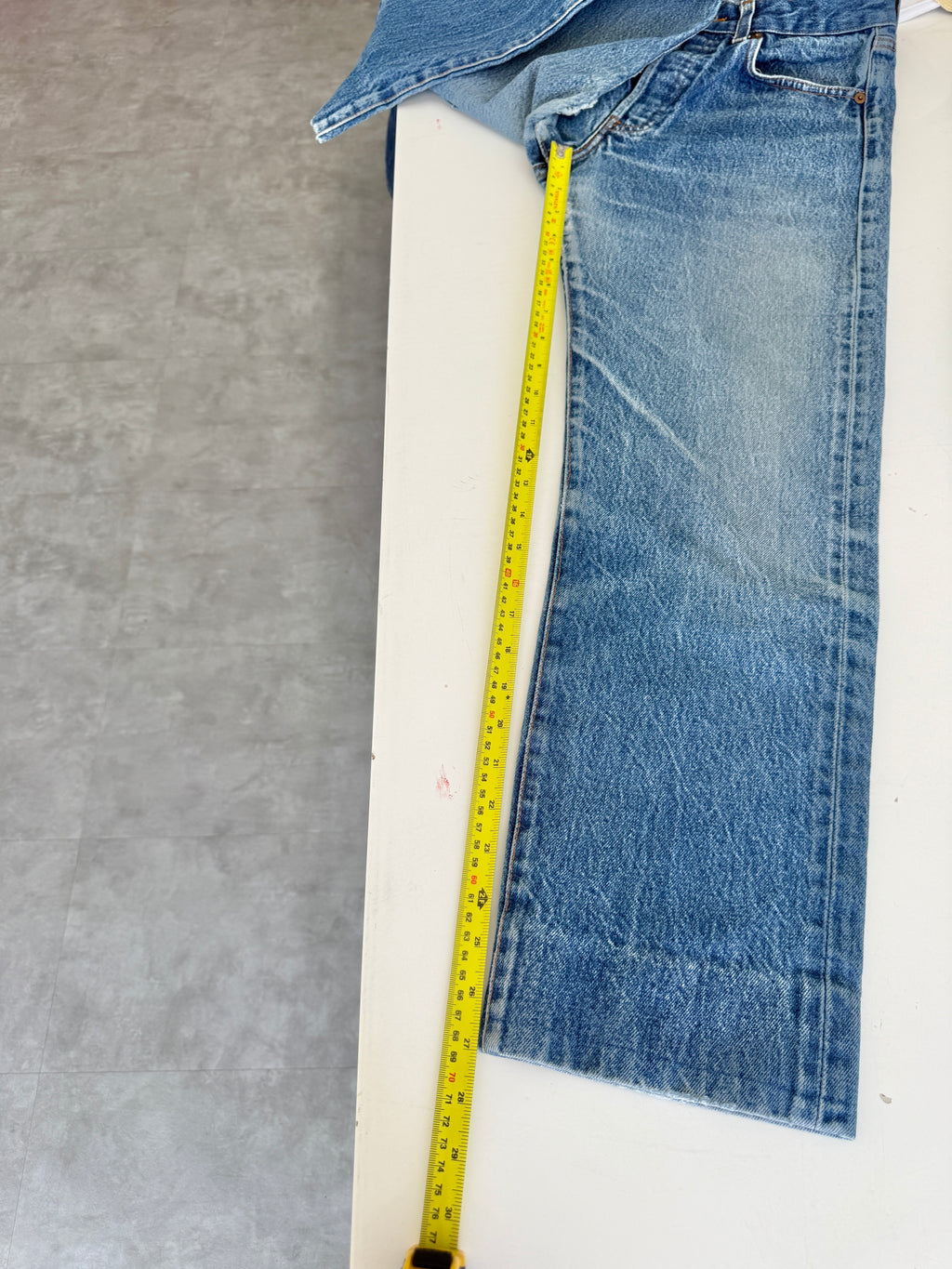 W27 L27 vintage Levis 501 26/27” measured waist dark faded blue 501s 80s