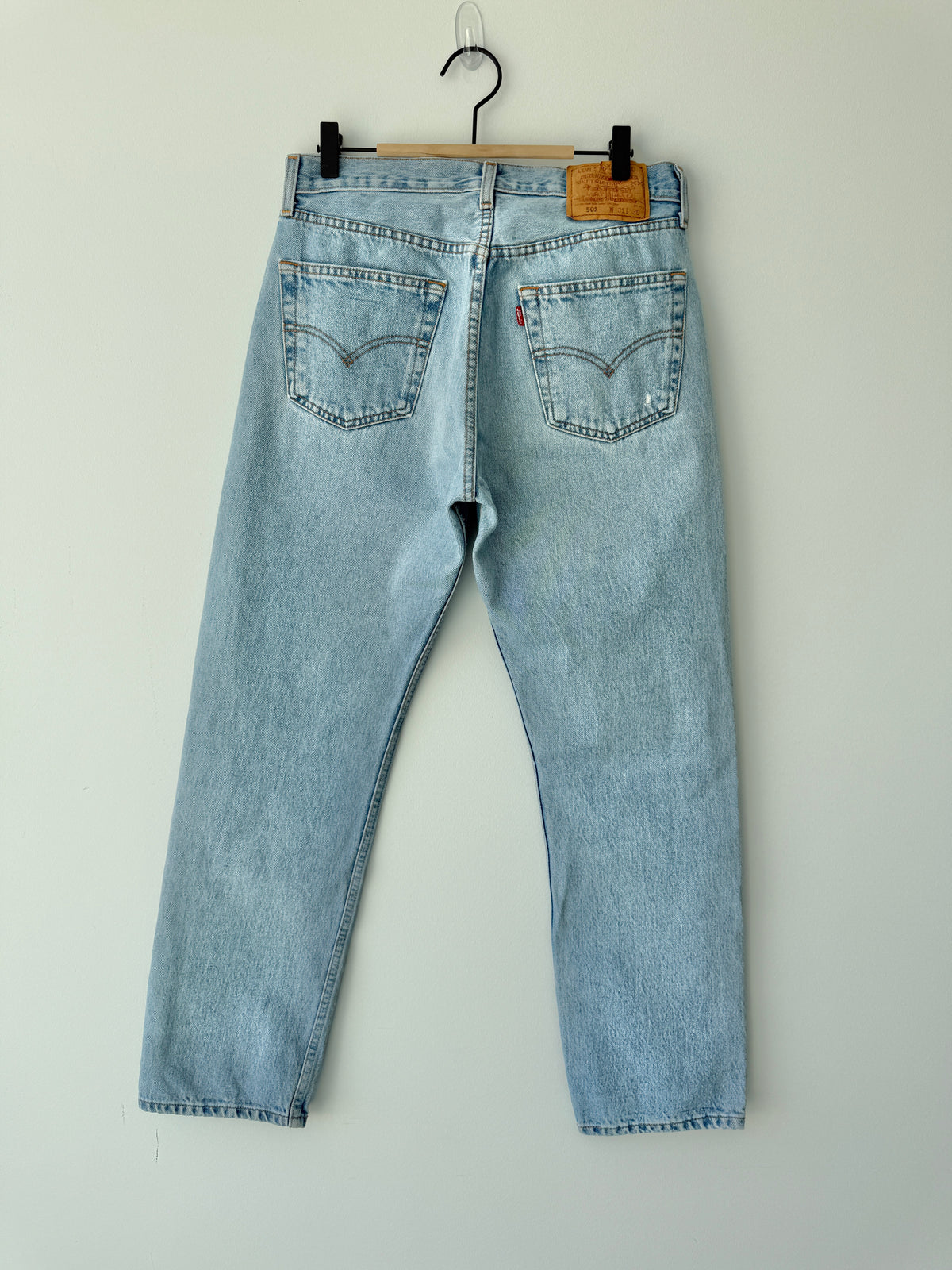 W29 L29 vintage Levis 501s 28/29” measured light blue fade denim 90s 501s