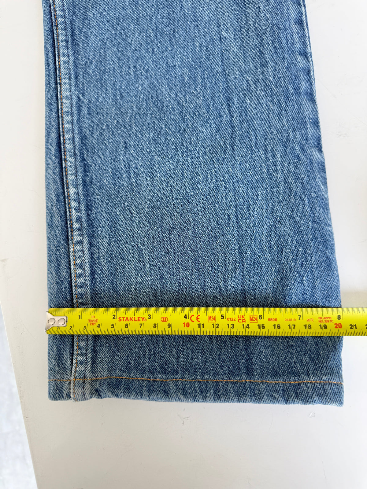 W30 L30 vintage Levis 501 dark faded blue 29/30” measured waist 501s 90s USA
