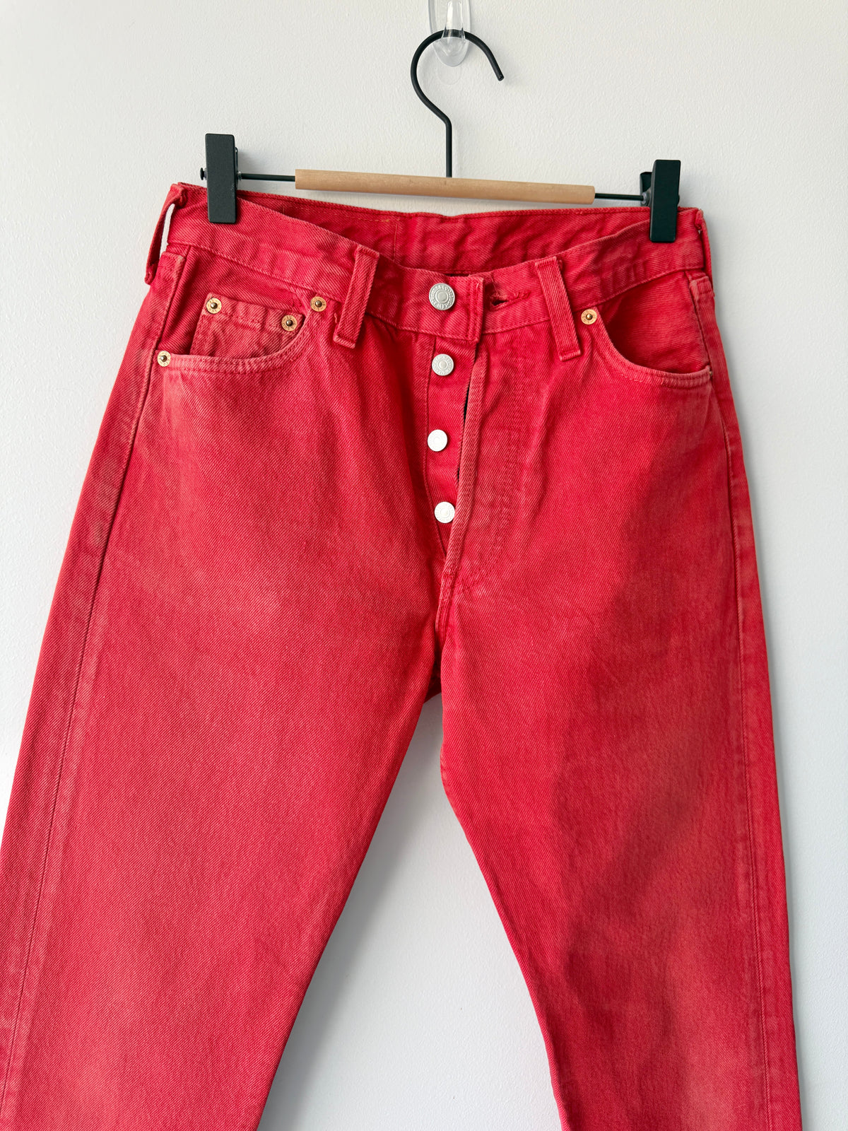 Soft W27 L28 vintage Levis 501 red 26/27” measured waist 501s early 90s