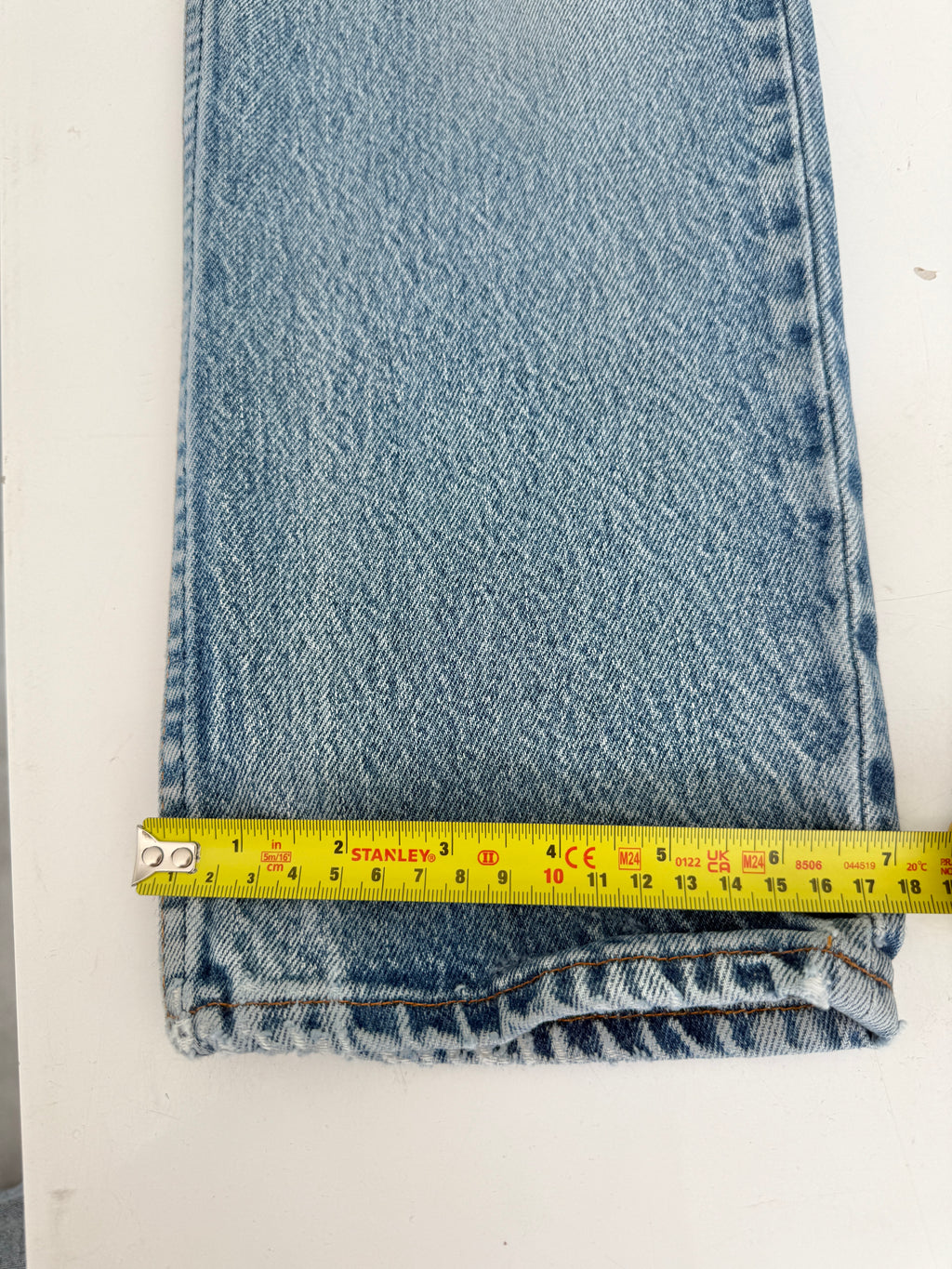 Soft W24 L28 vintage Levis 701s 23/24” measured waist light faded blue USA 80s 701s