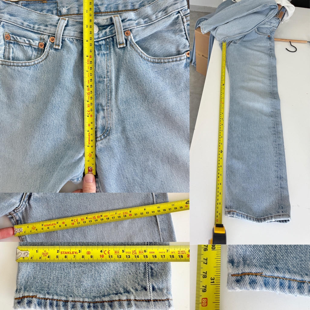 W25 L31 Levis 501 vintage 25” measured waist medium light blue made in 90s