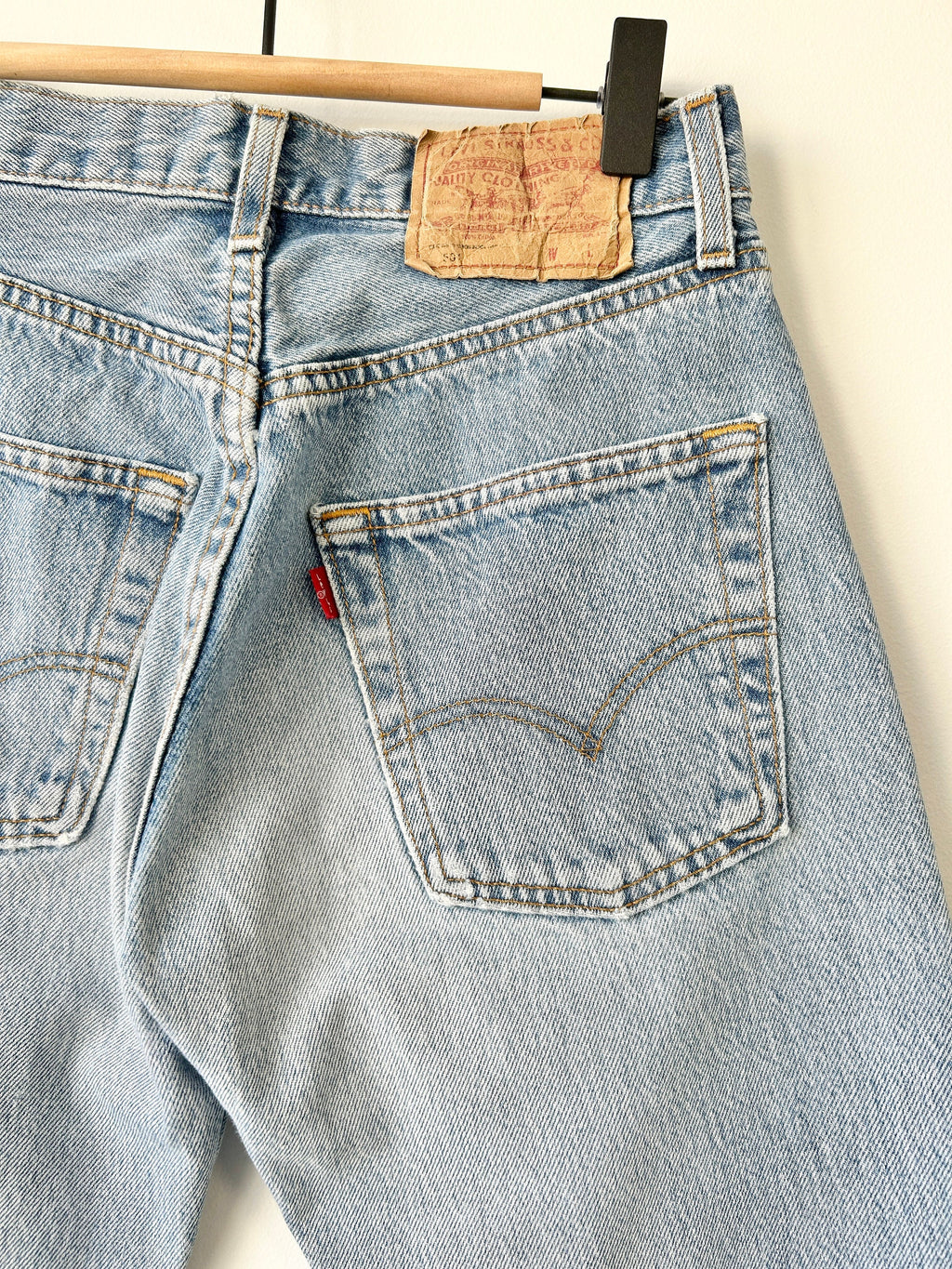 w24 L31 Levis 501 jeans blue faded denim 80s stonewash blue faded blue 501