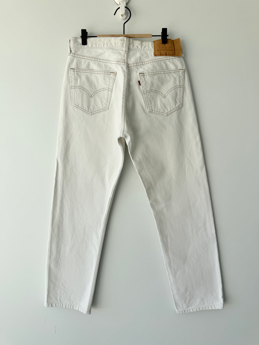W31 L30 vintage Levis 501 30/31” measured white denim 90s Levi’s 501s