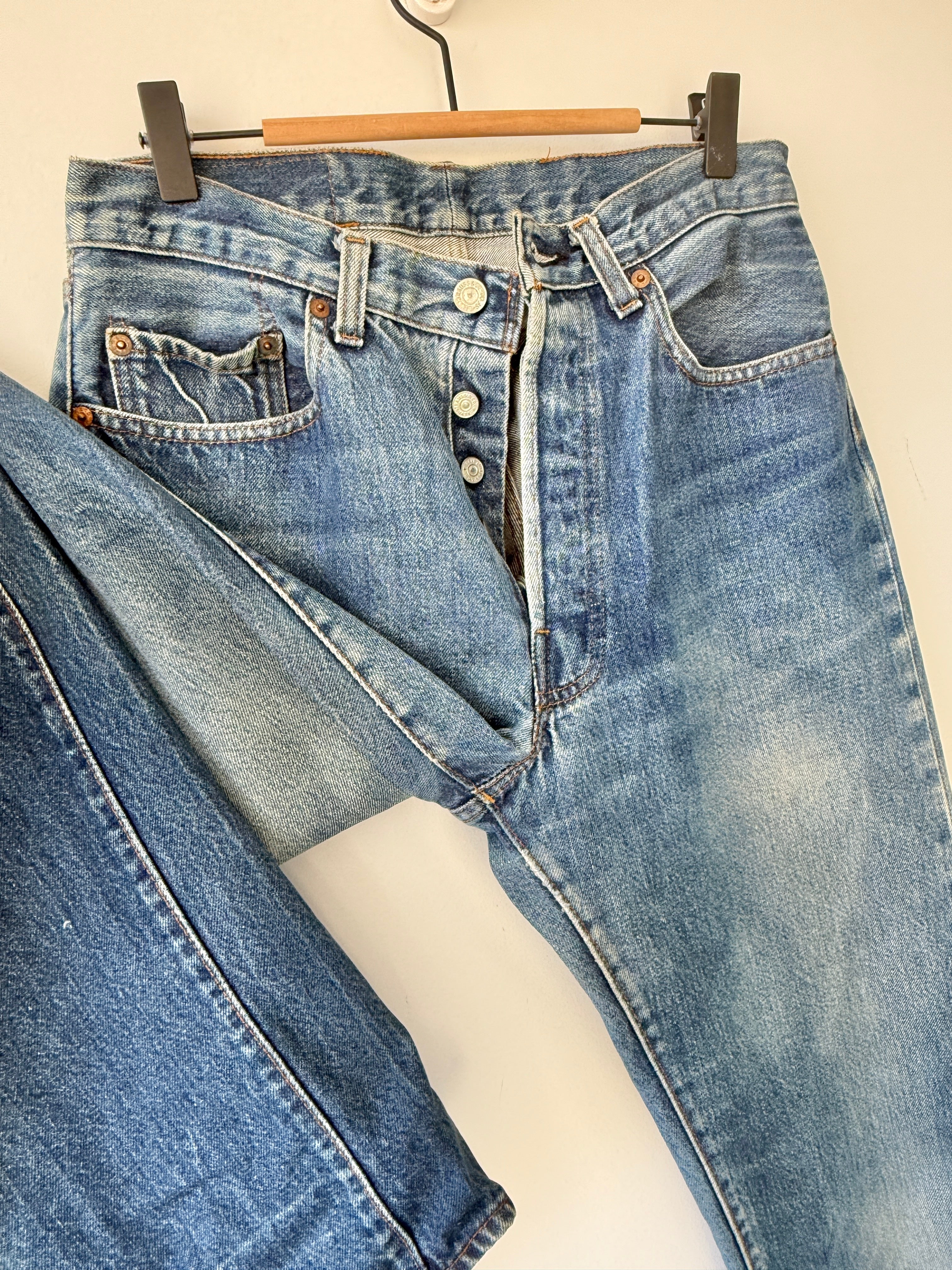 Soft W29 L36 vintage Levis 501 28-29” measured selvedge red line USA dark faded blue made in 80s