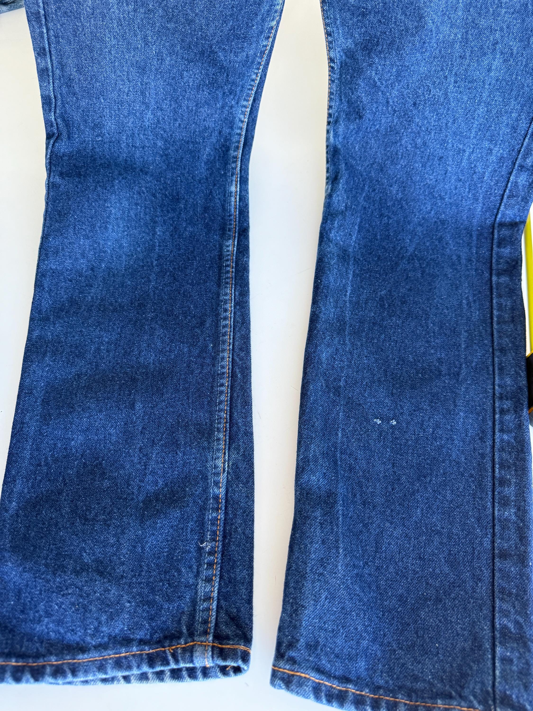 W30 L32 vintage Levis 505 29-30” measured waist raw blue denim made in early 90s
