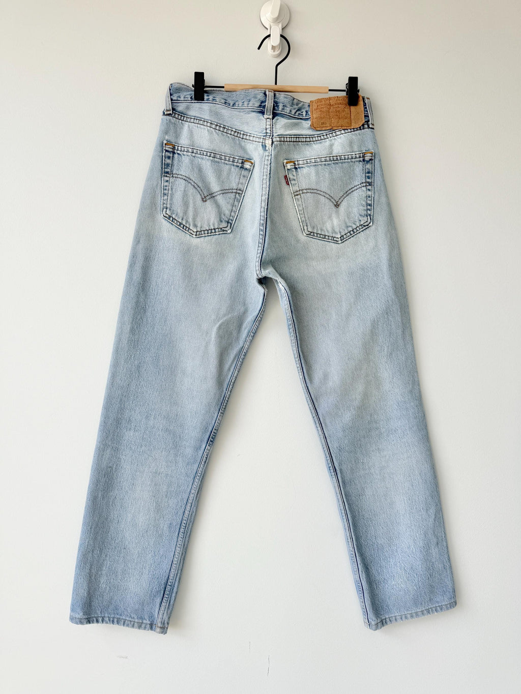 W31 L29 Levis 501 vintage 30-31” waist light faded blue distressed 501s made in Canada 90s