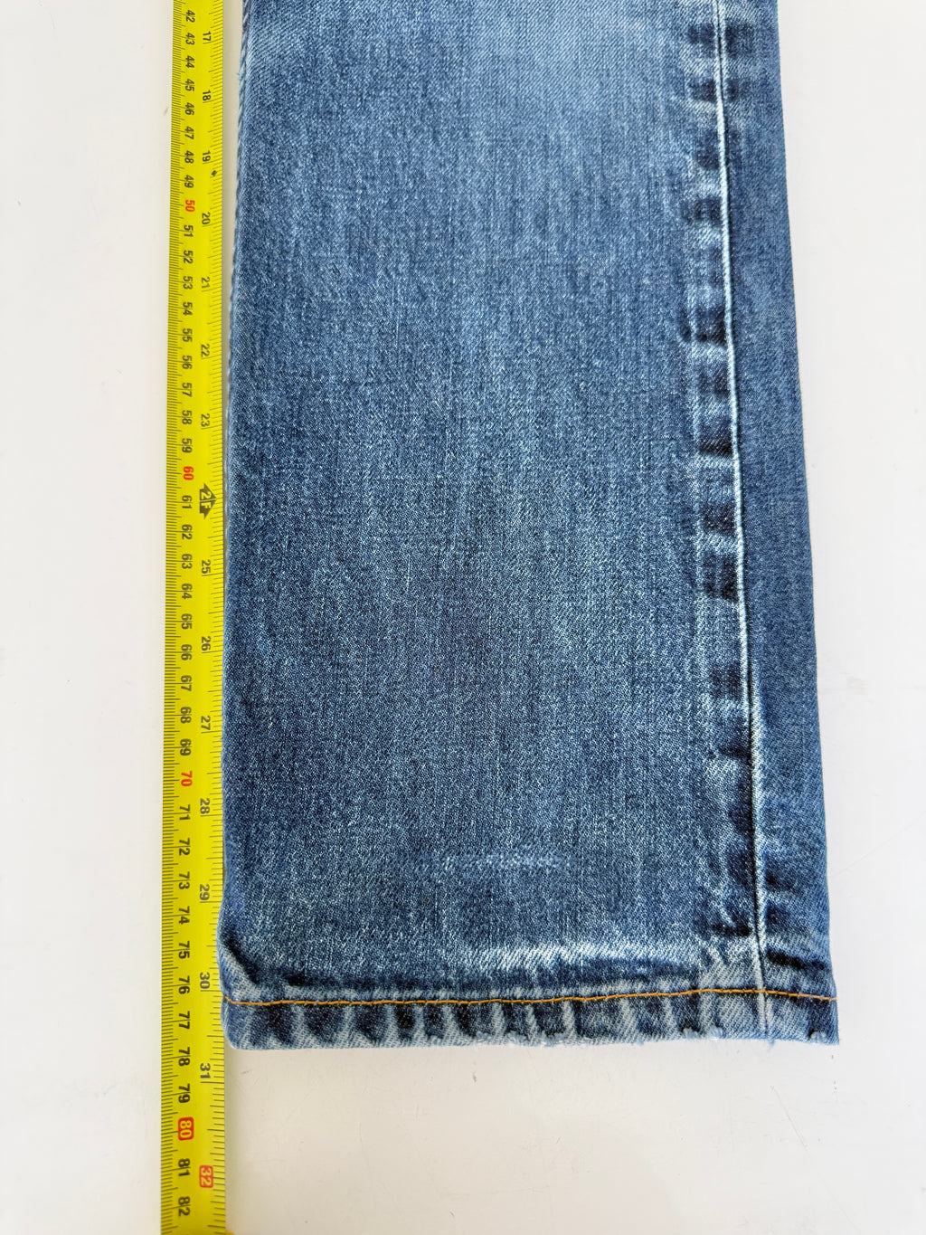 W27 L30 vintage Levis 501 26/27” measured waist dark faded blue 501s Y2K