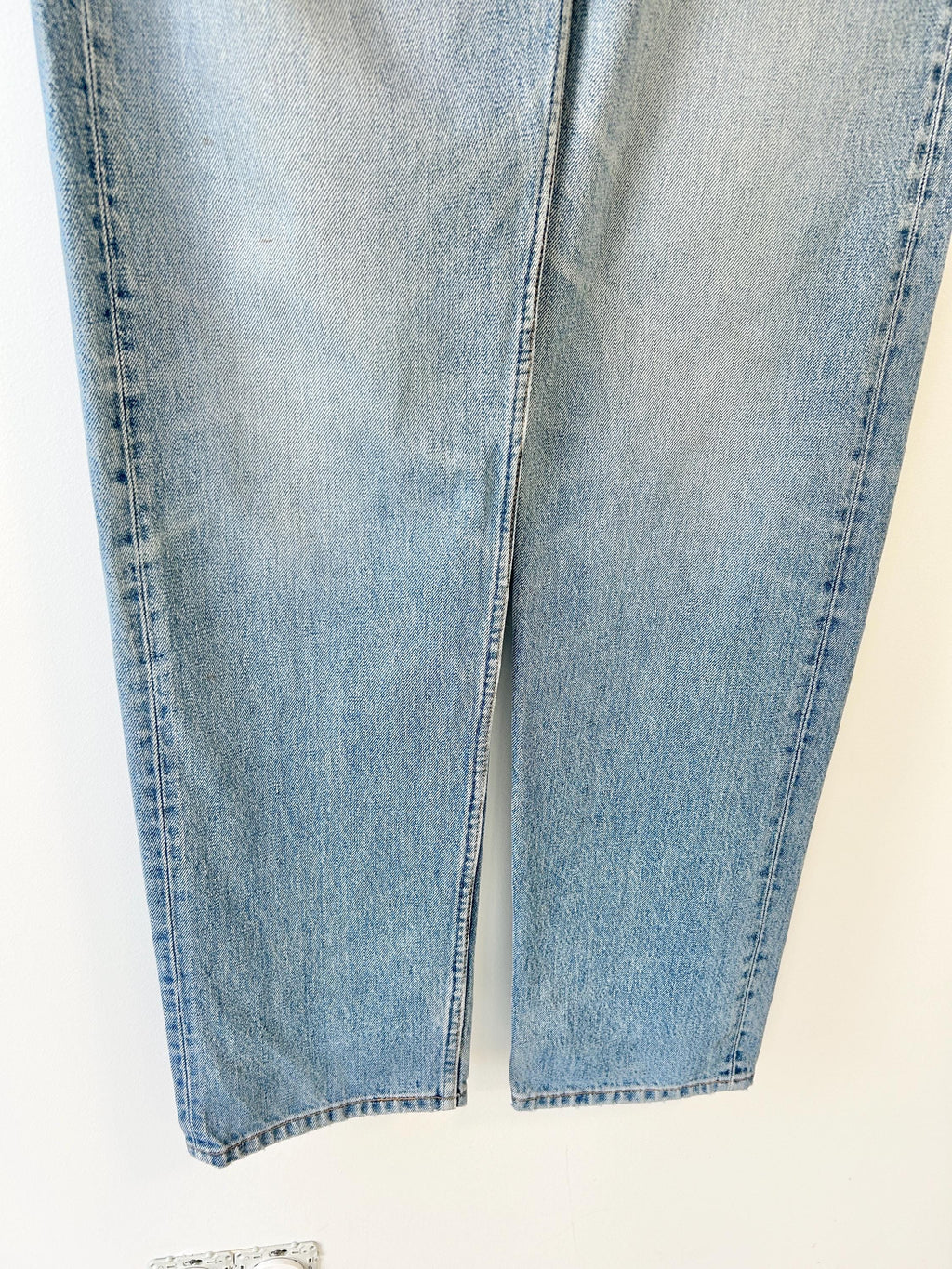 w35 L33 Levis 501 vintage medium faded blue straight leg made in USA 501 vintage 501  w33-35