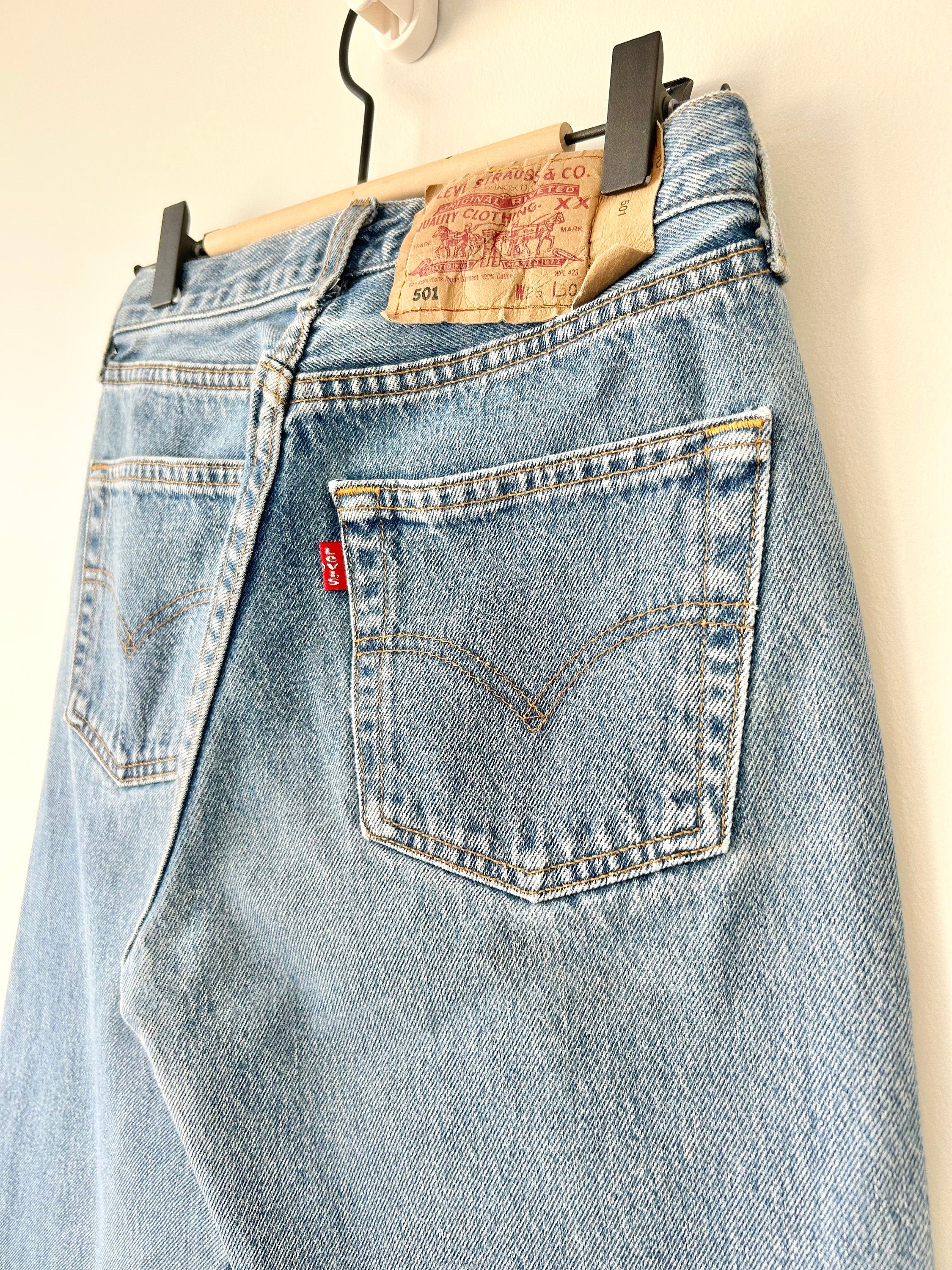 Levis 501 jeans w24 L30 light blue 501 stone wash  blue vintage 501s made in 90s