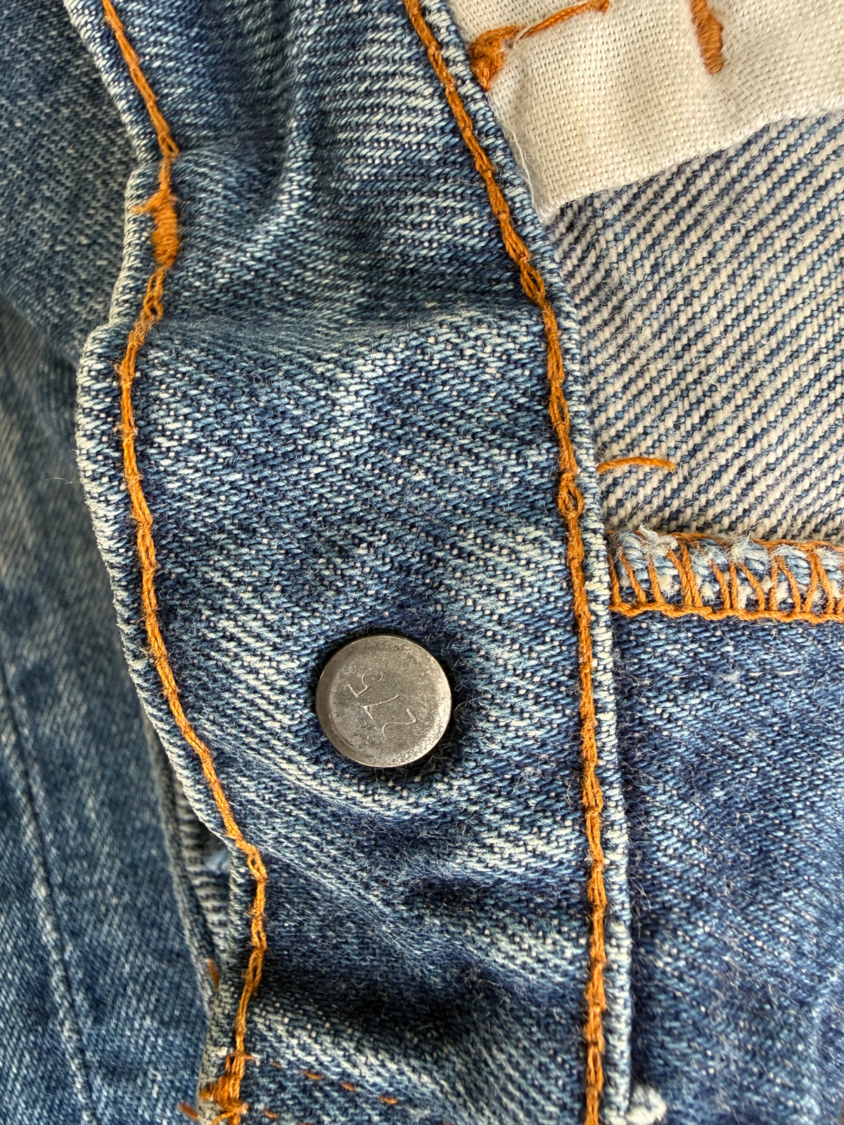 W26 L28 vintage Levis 501 dark blue 25/26” measured waist 501s 80s