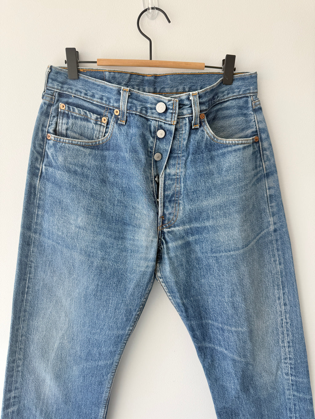 W30 L31 vintage Levis 501xx 29/30” measured waist dark faded blue 501s 90s