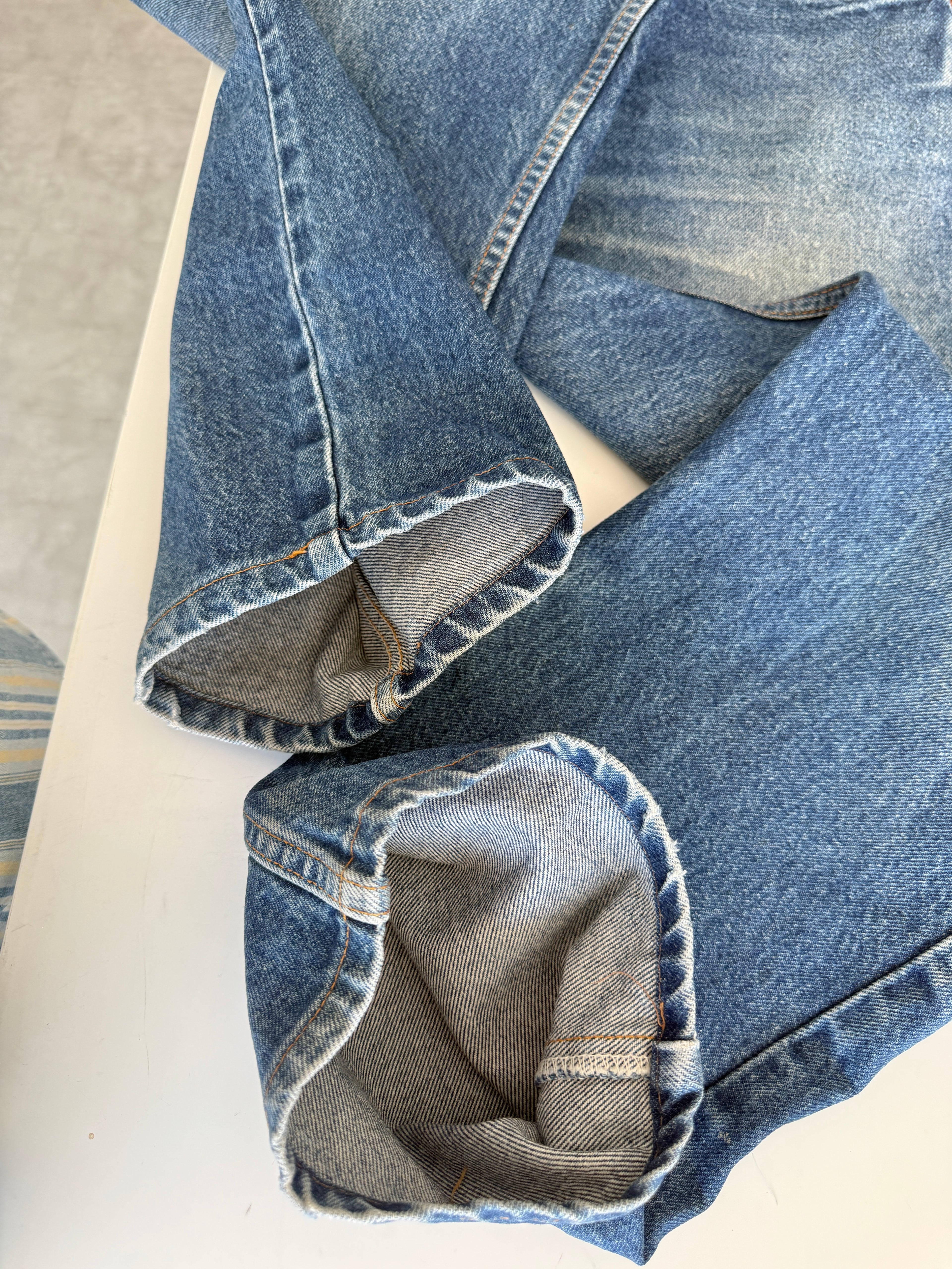 W32 L28 vintage Levis 505 30/33” measured waist dark faded blue orange tab 505s 90s USA