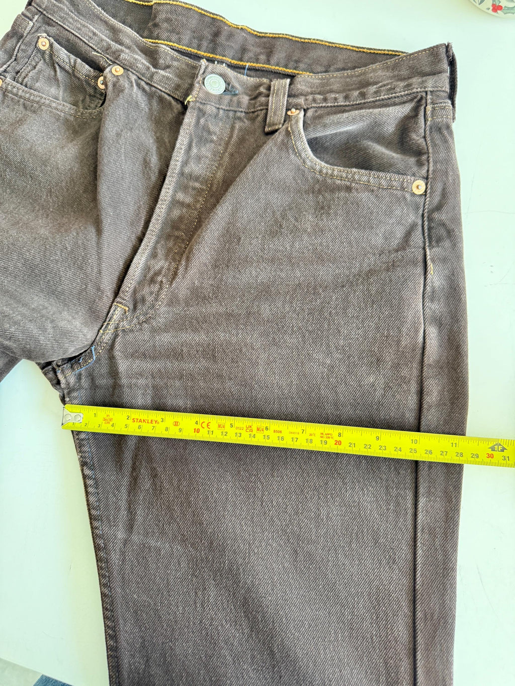 W28 L26.5 vintage Levis 501 27-28” measured brown made in USA 90s