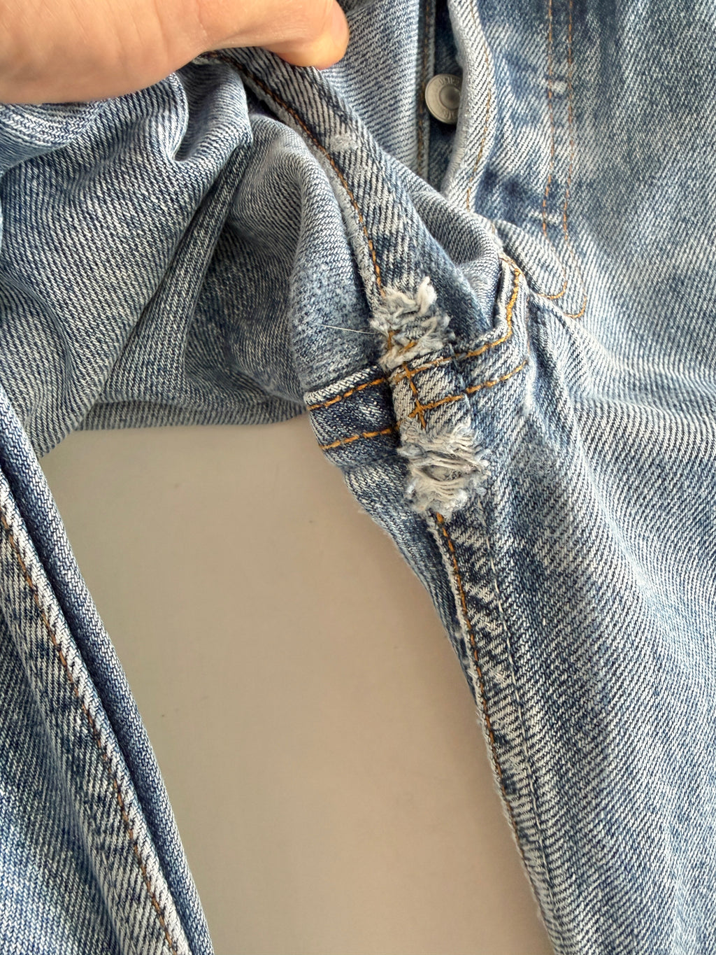 W28 L30 vintage Levis 501 27/28” measured waist dark faded blue 501s amazing fade 90s denim