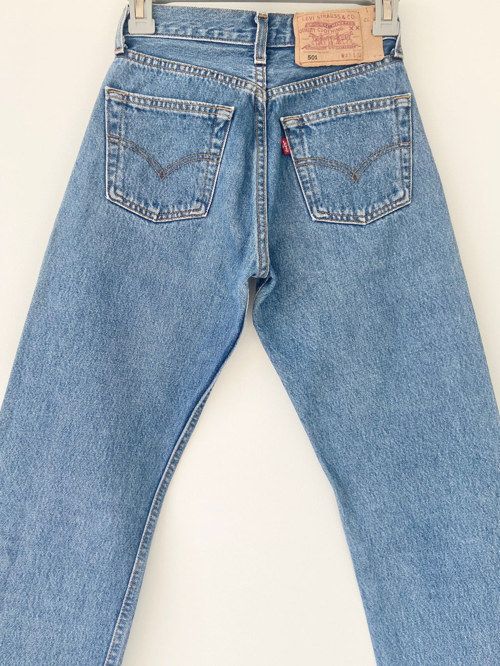 Vintage Levi’s 501  w24” L30”