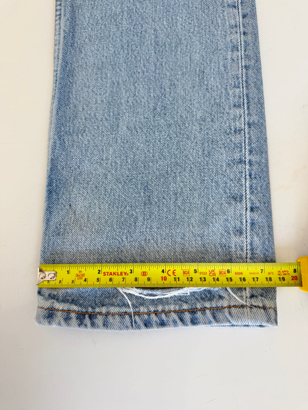 W27 L31 vintage Levis 501 26/27” measured waist medium light blue 501s Y2K nl
