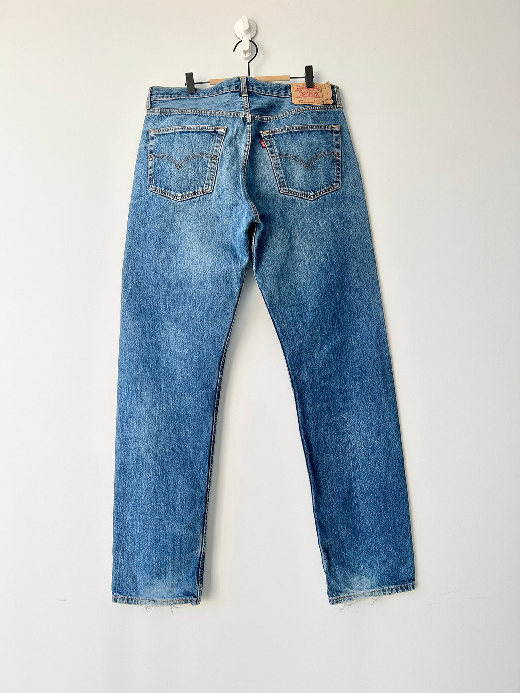 w36 L35 Levis 501 jeans dark faded blue Levi’s made in Spain dark denim 501 vintage made in 90s 501 vintage Levi’s
