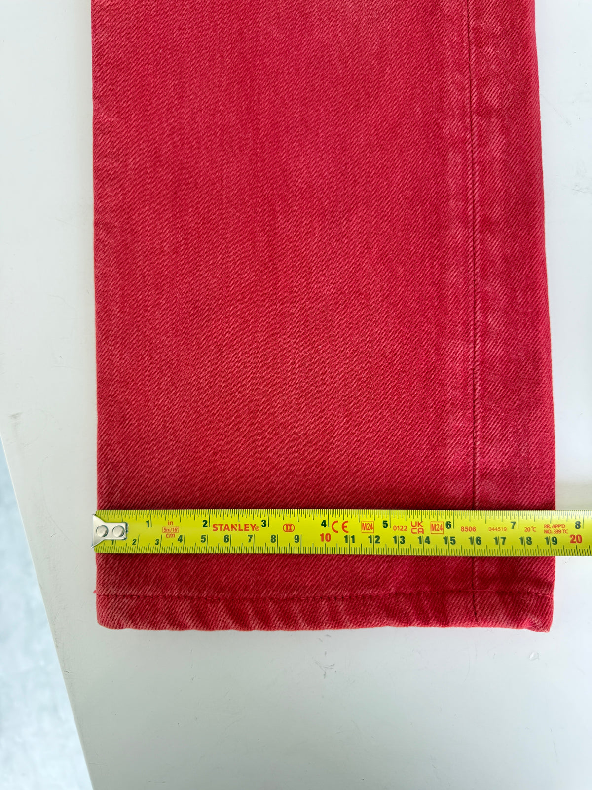 Soft W27 L28 vintage Levis 501 red 26/27” measured waist 501s early 90s