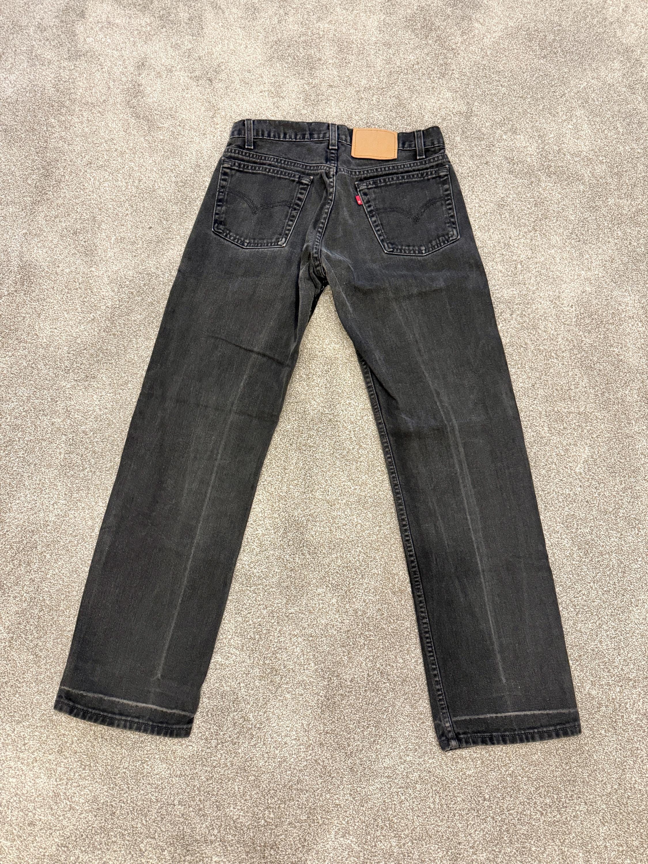 w31 L29 Levis 505 vintage black faded black grey made in 90s Canada  straight leg jeans 505 vintage 30”/31” waist