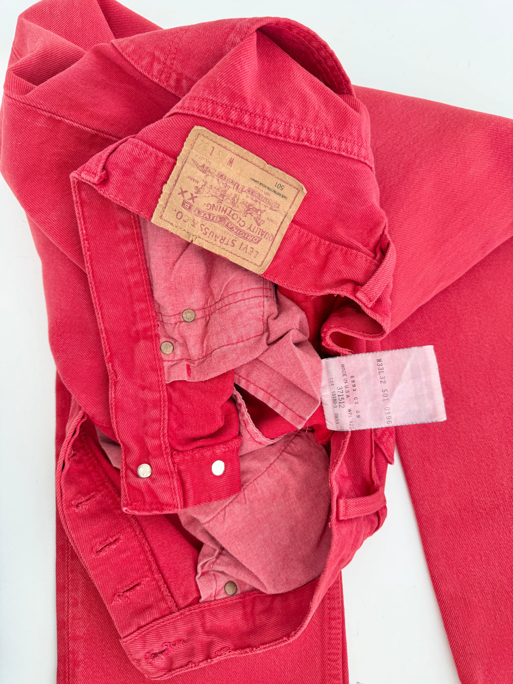 W31 L32 vintage Levis 501s 30/31” measured red denim 90s USA 501s
