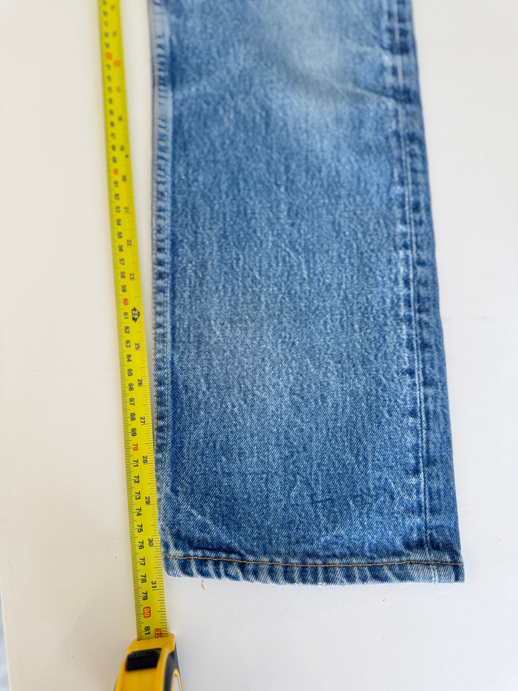 W29 L30 vintage Levis 501xx 28-29” measured dark faded blue 90s Levi’s 501s USA