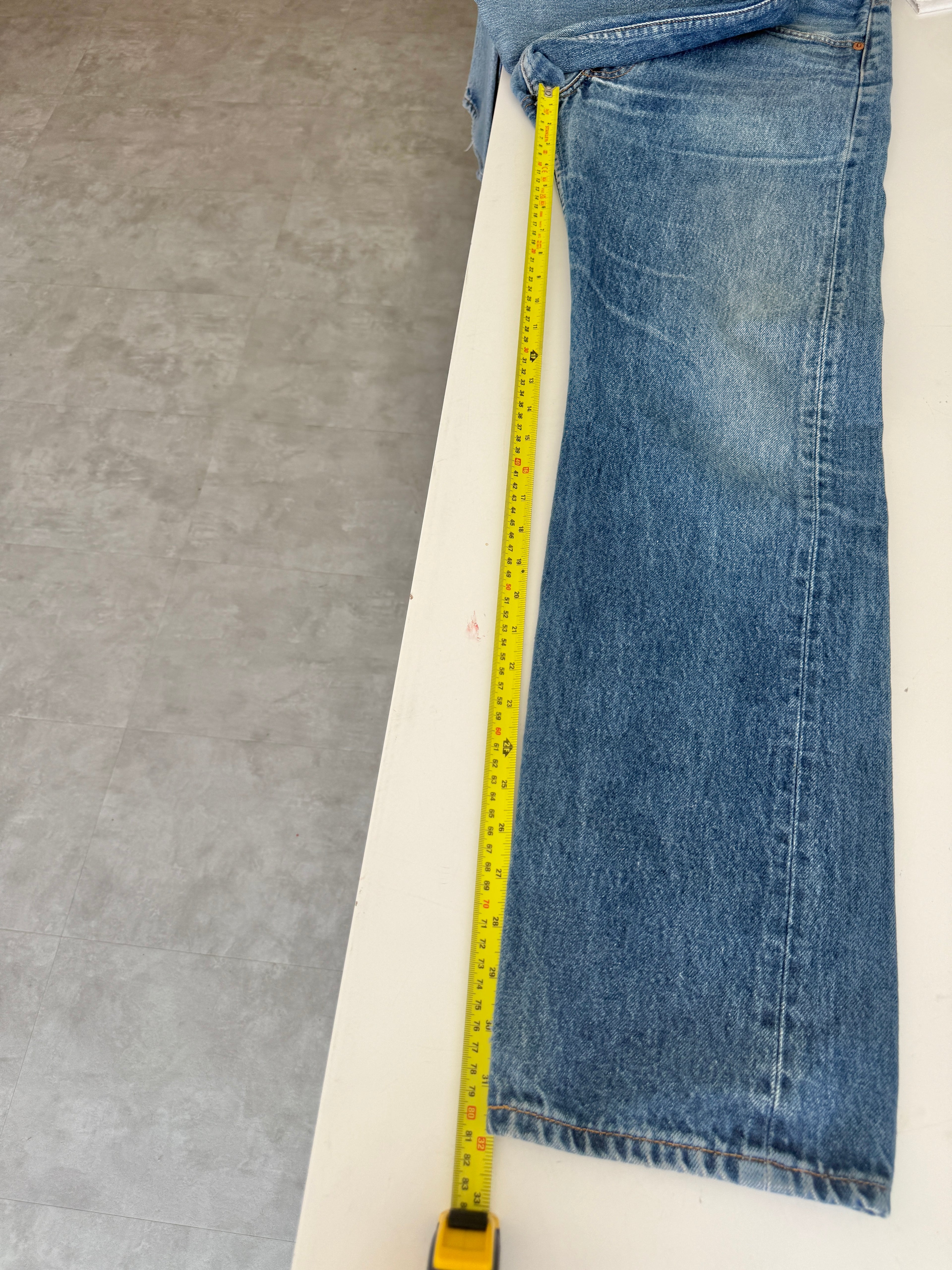 W30 L31 vintage Levis 501xx 29/30” measured waist dark faded blue 501s 90s