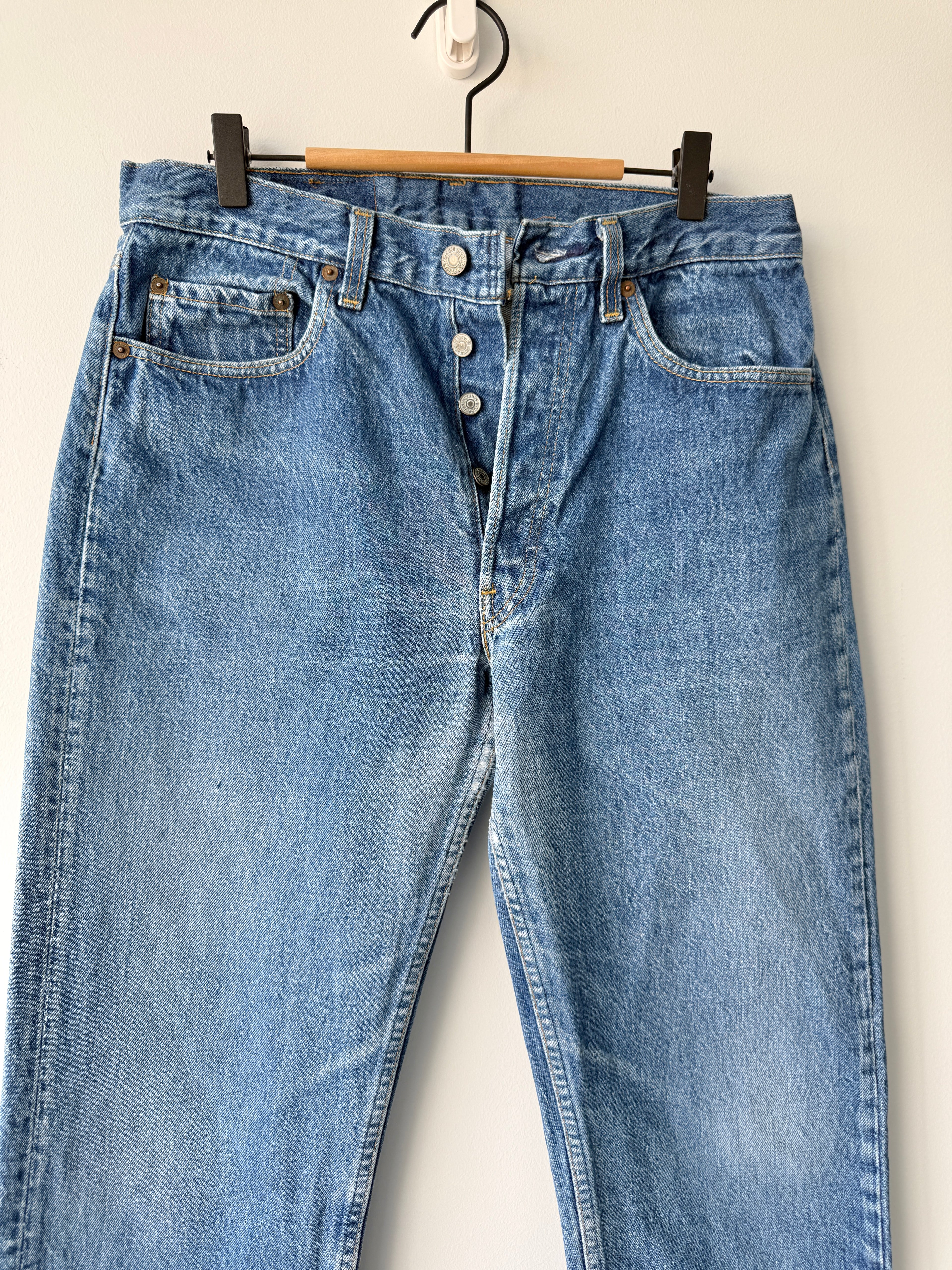 W31 L29 vintage Levis 501 29/31” measured raw blue denim faded blue 80’s levi’s 501s