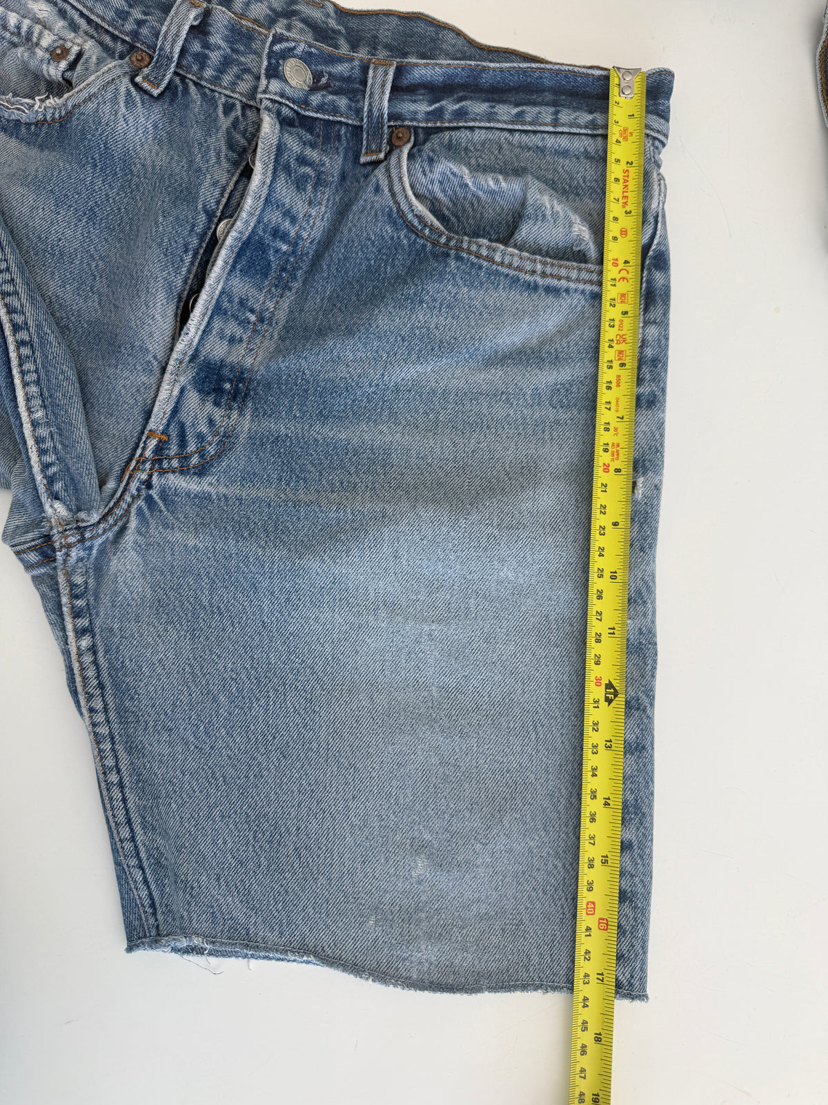 W30 vintage Levis 501 shorts 29/30” measured waist faded denim USA 501s