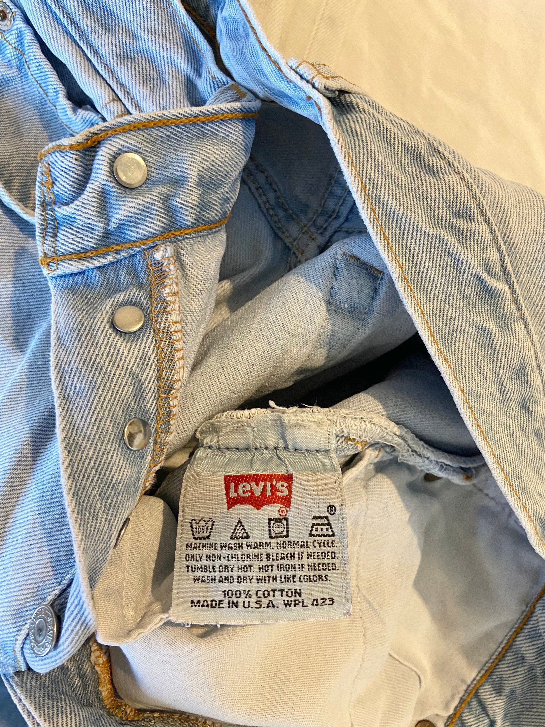 Soft Vintage levis 501 jeans w27” stone wash light blue