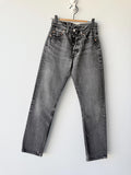 W25 L29 vintage Levis 501 24-25” measured waist black faded lines made in 90s