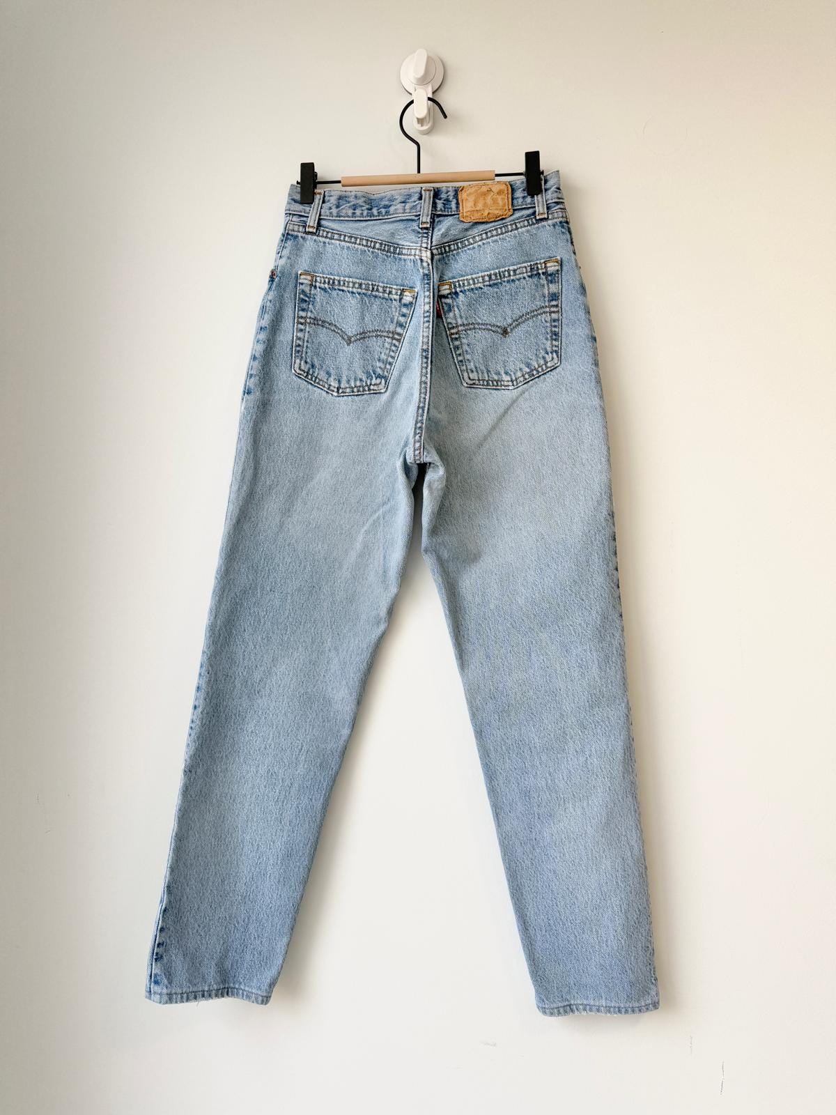 Levis 901 vintage w26 L29 light blue 901s made in USA 90s jeans 25-26”waist