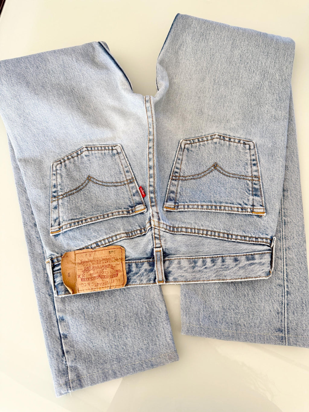 W25 L29 Levis 501 vintage 24-25” waist light blue 501s made in Spain 90s