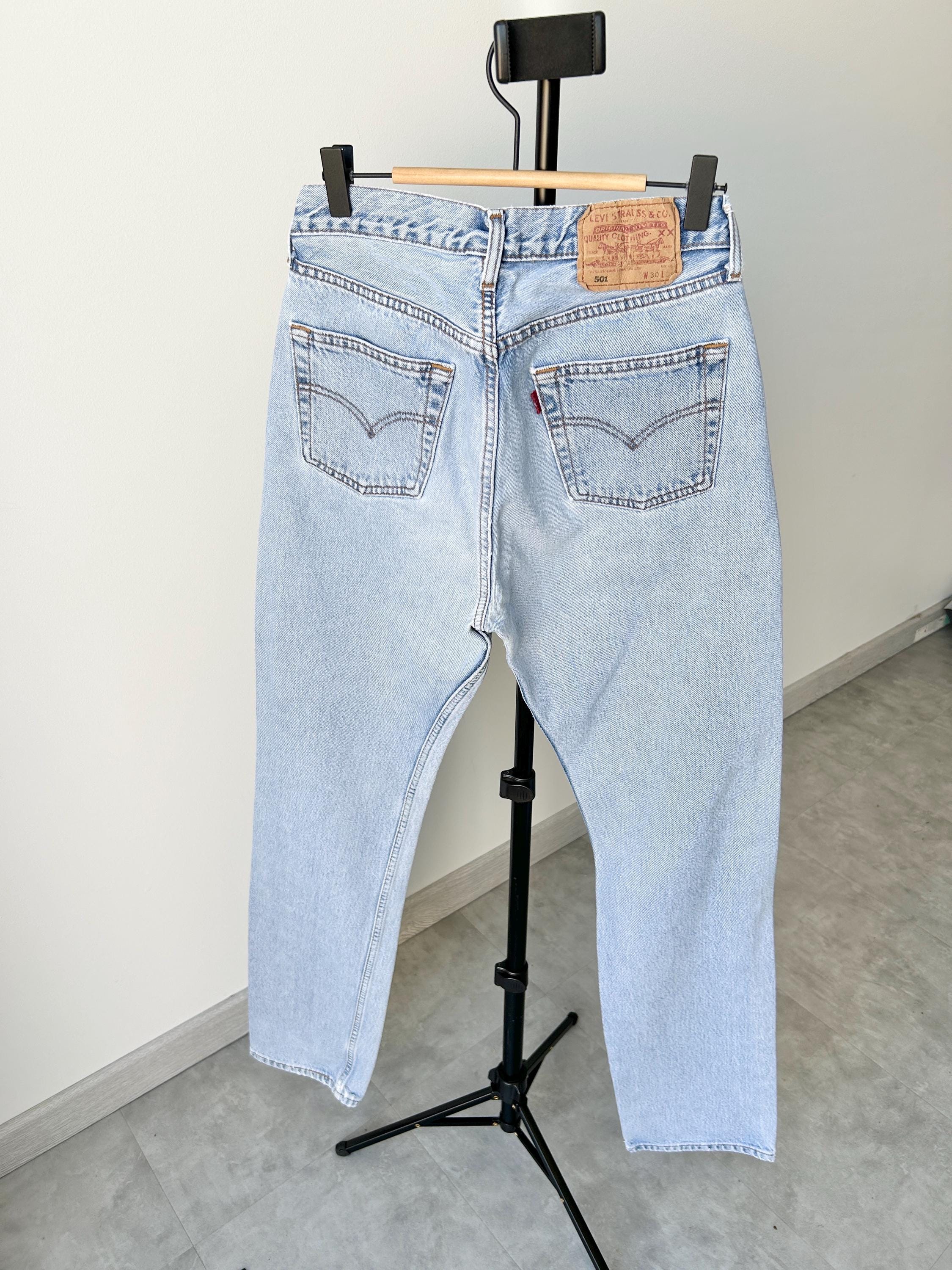 Levis 501 vintage w27 L33 Levi’s light faded denim straight leg Levi’s 501 90s vintage 501  (27”/26” waist)